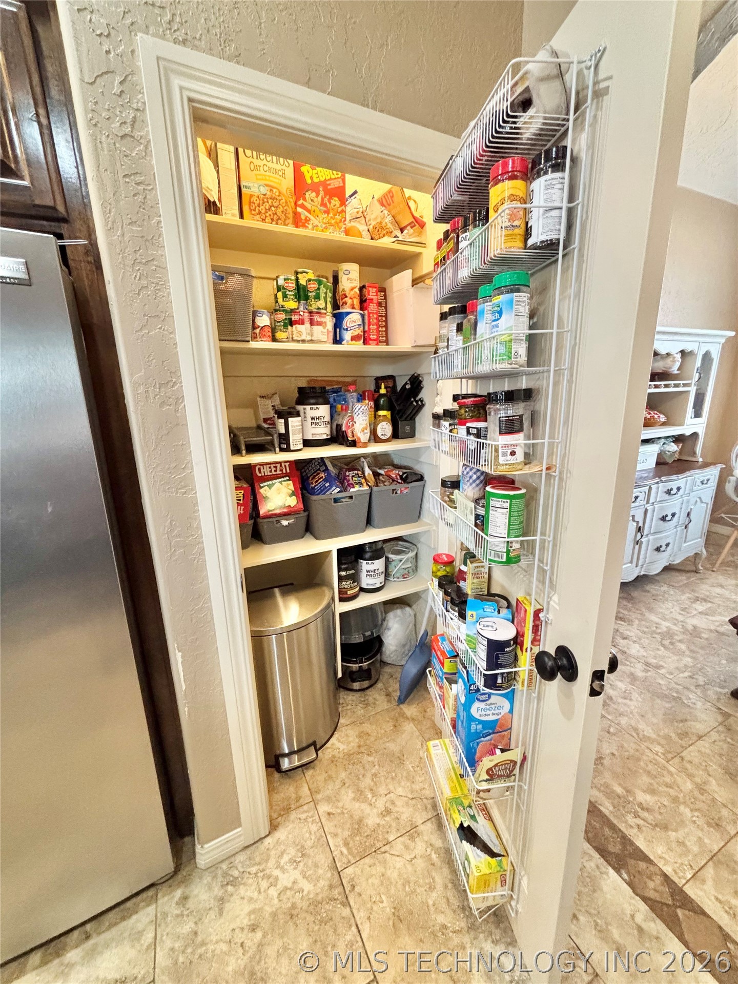 2010 E Creekside Road Property Photo 11