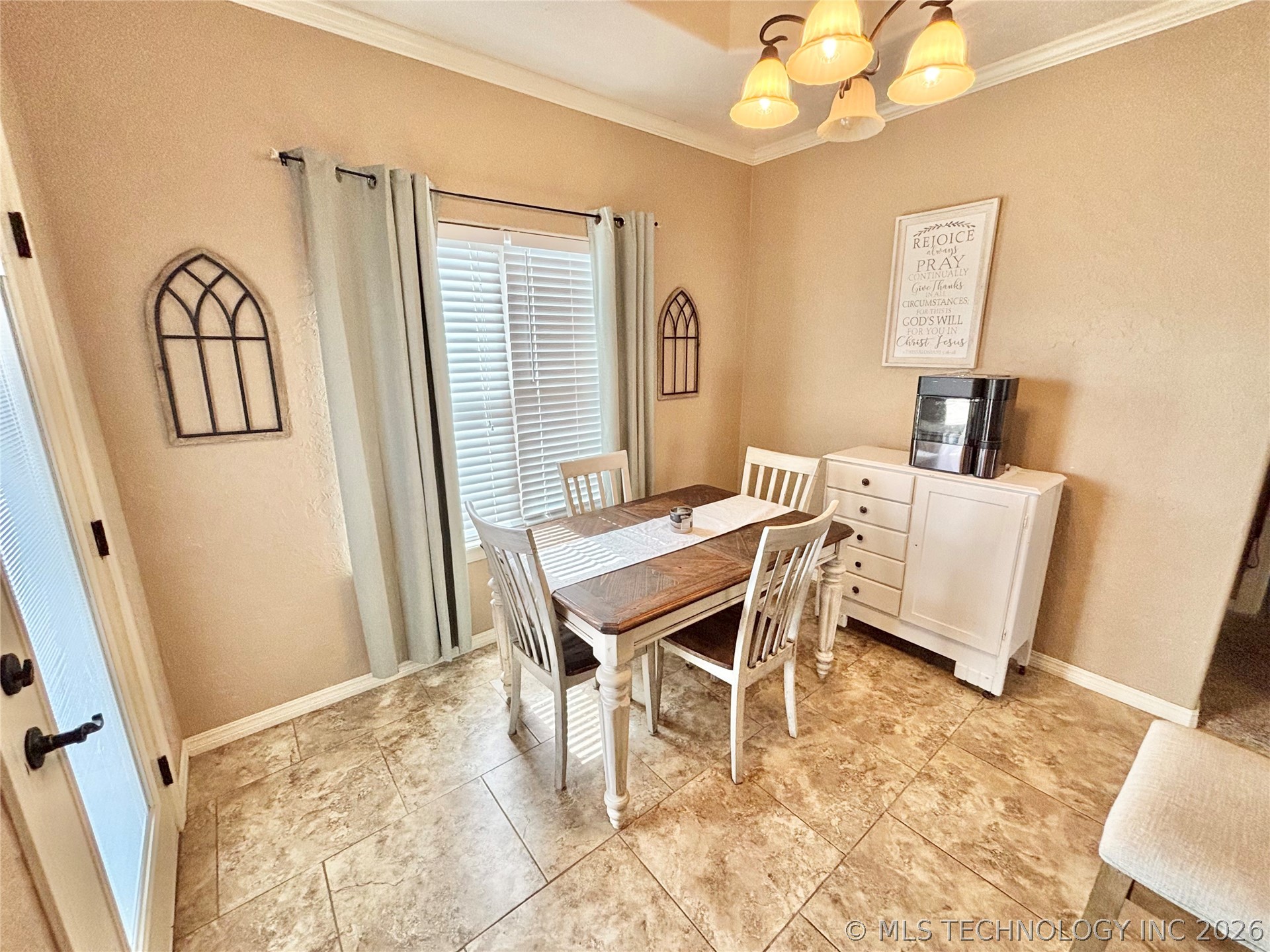 2010 E Creekside Road Property Photo 15