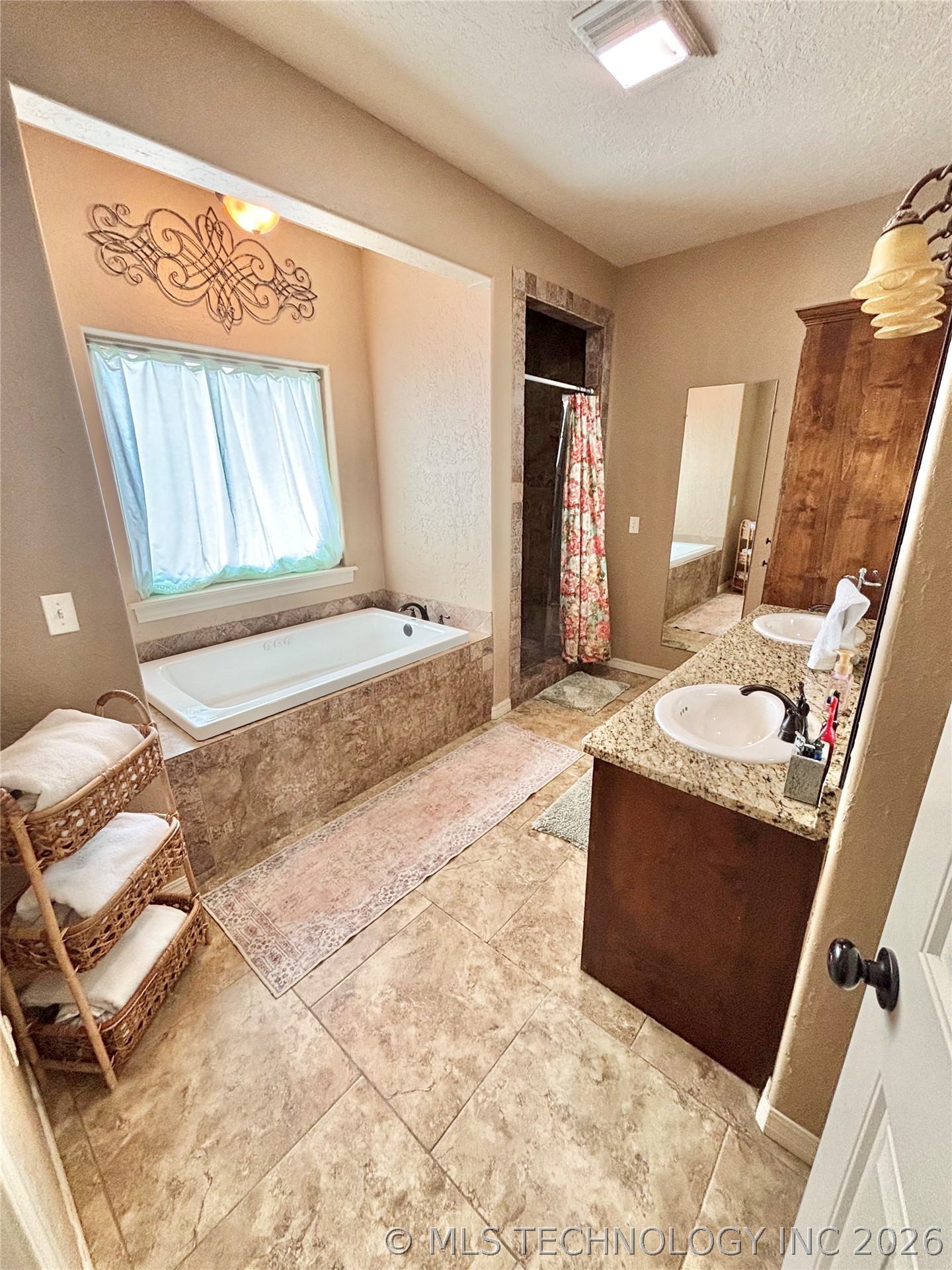 2010 E Creekside Road Property Photo 19