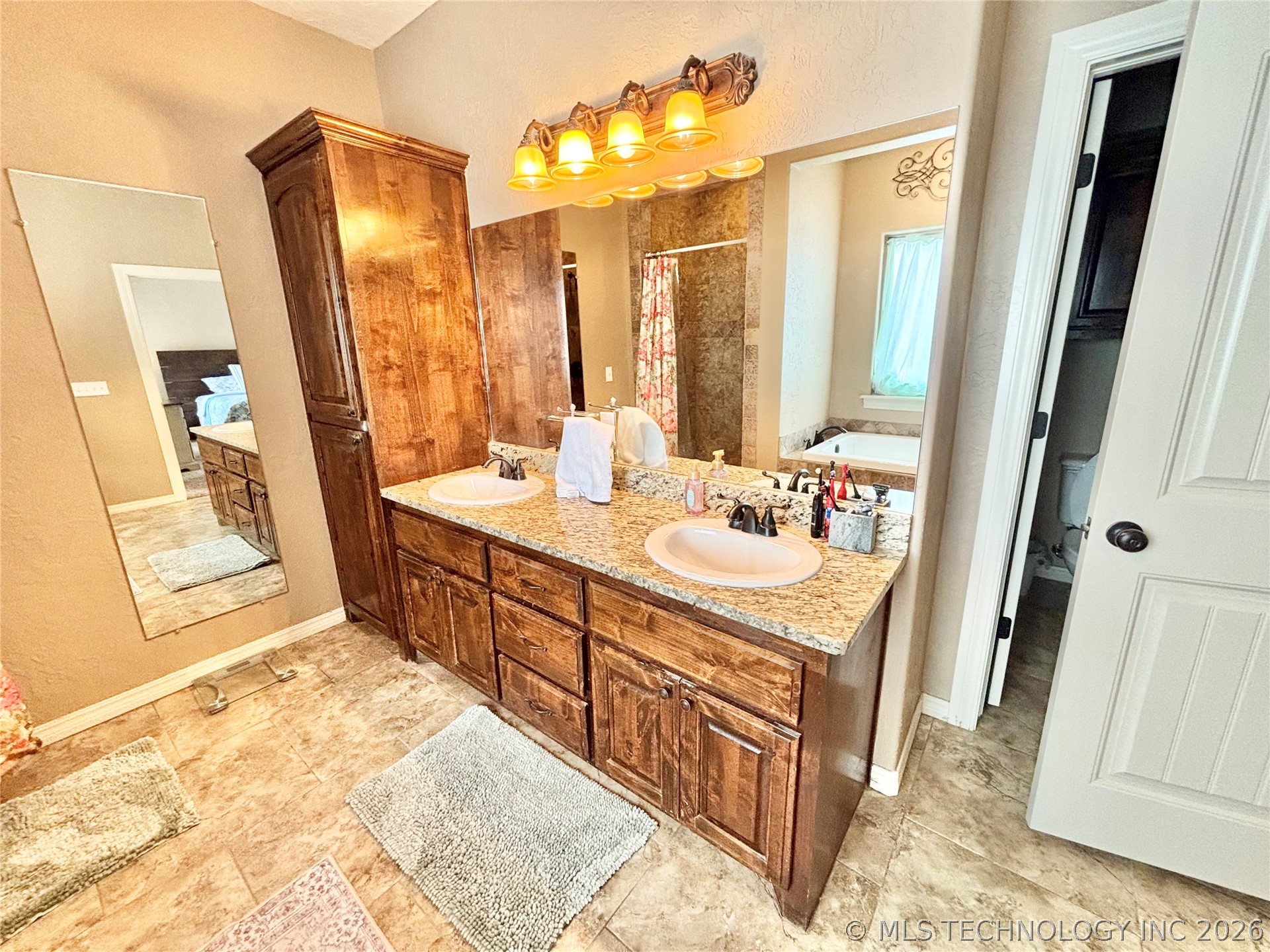 2010 E Creekside Road Property Photo 20