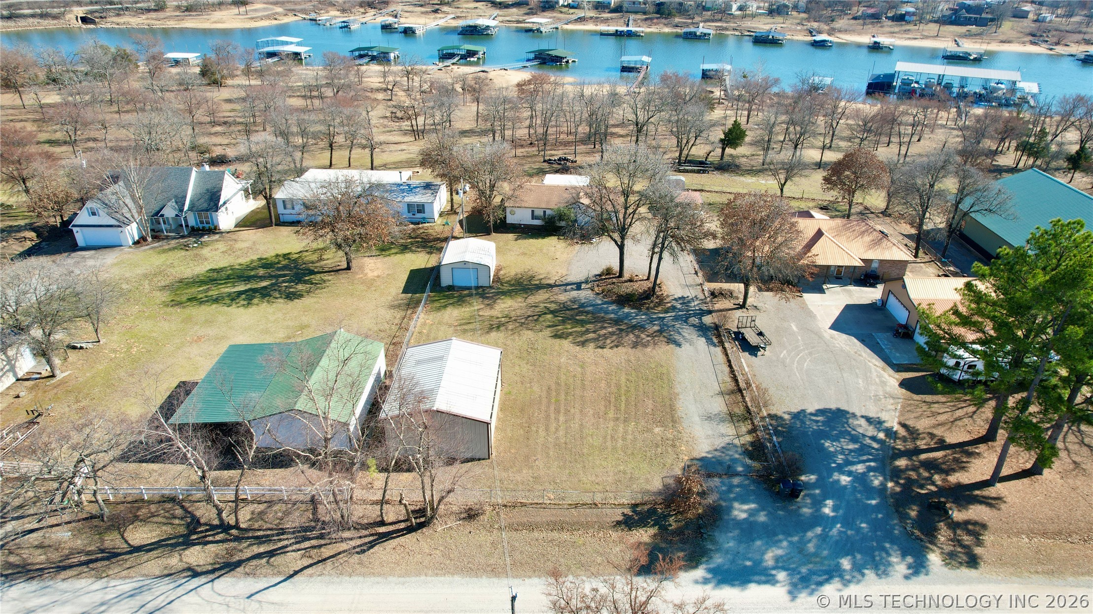 430230 E 1148 Road Property Photo 2
