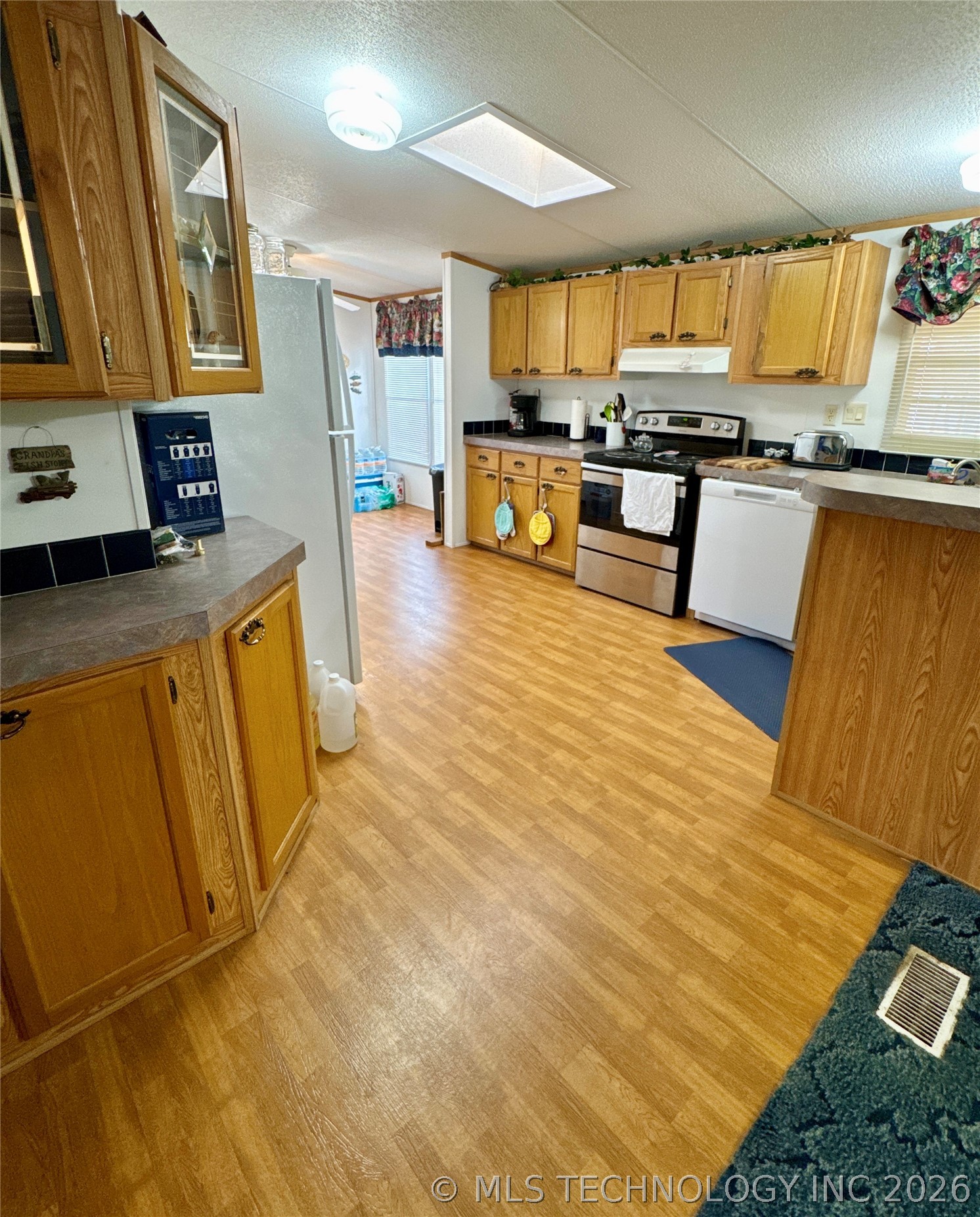 430230 E 1148 Road Property Photo 13