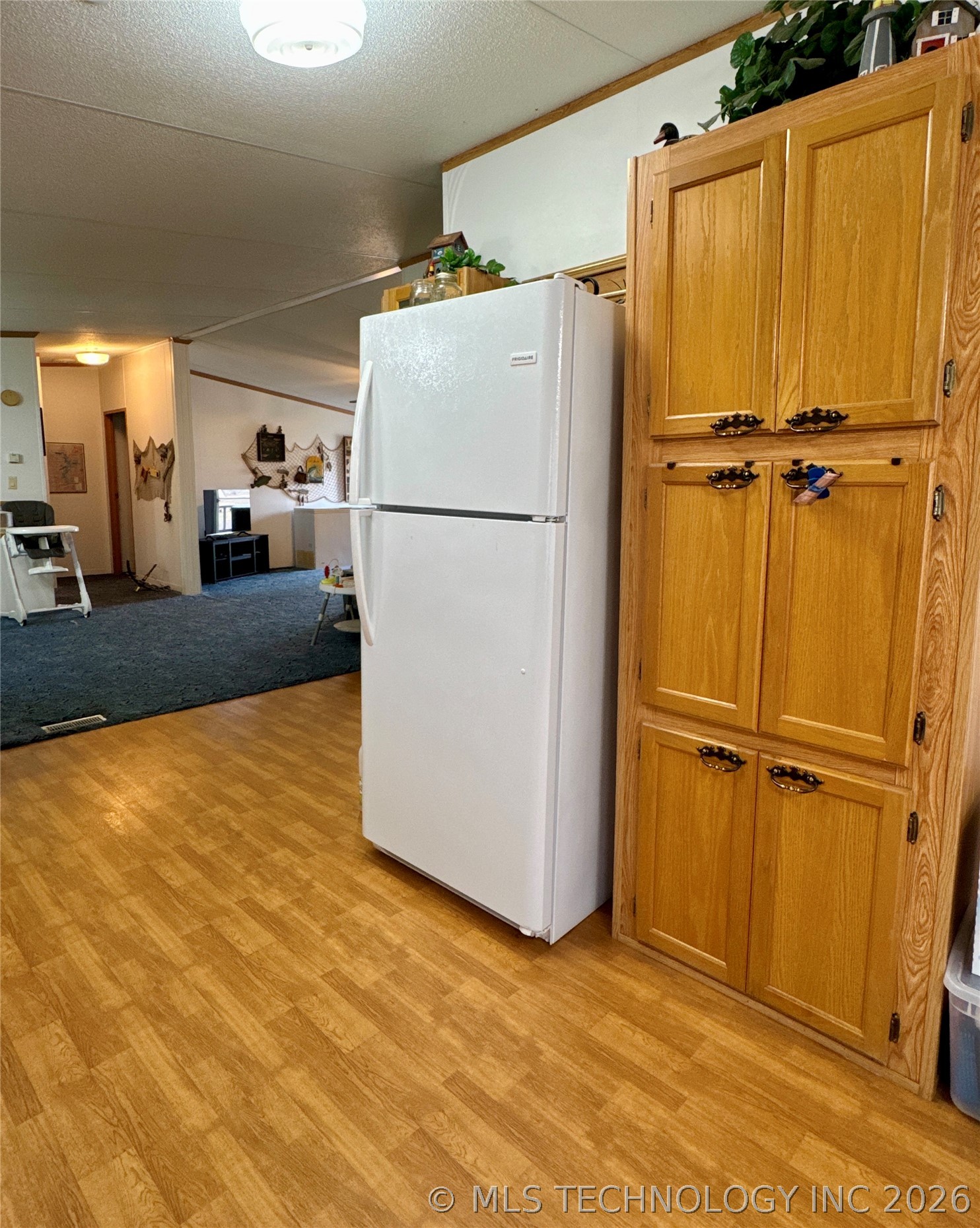 430230 E 1148 Road Property Photo 17
