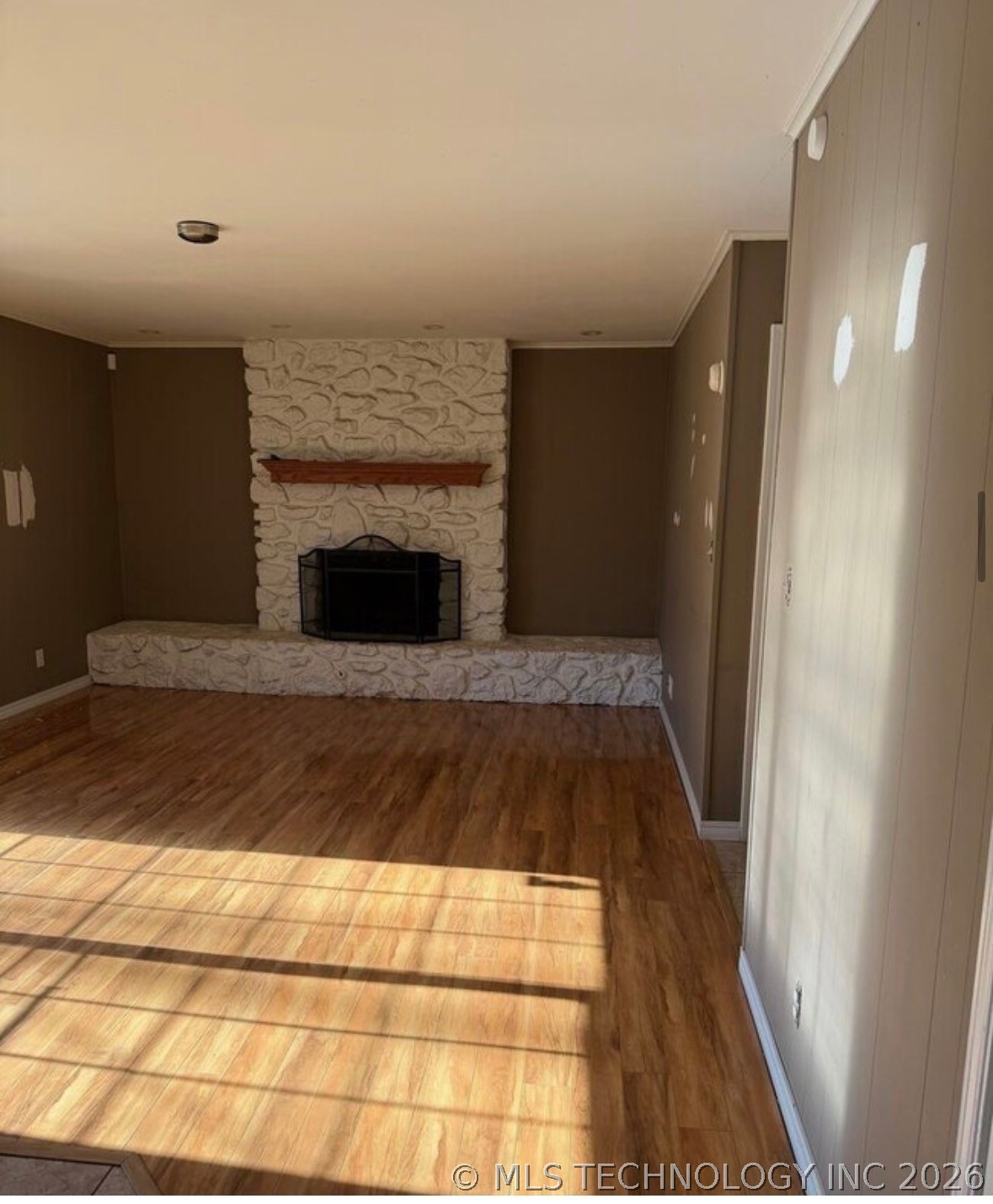 5716 S 80th East Avenue Property Photo 10