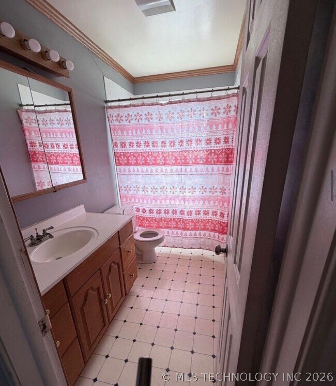 5716 S 80th East Avenue Property Photo 11