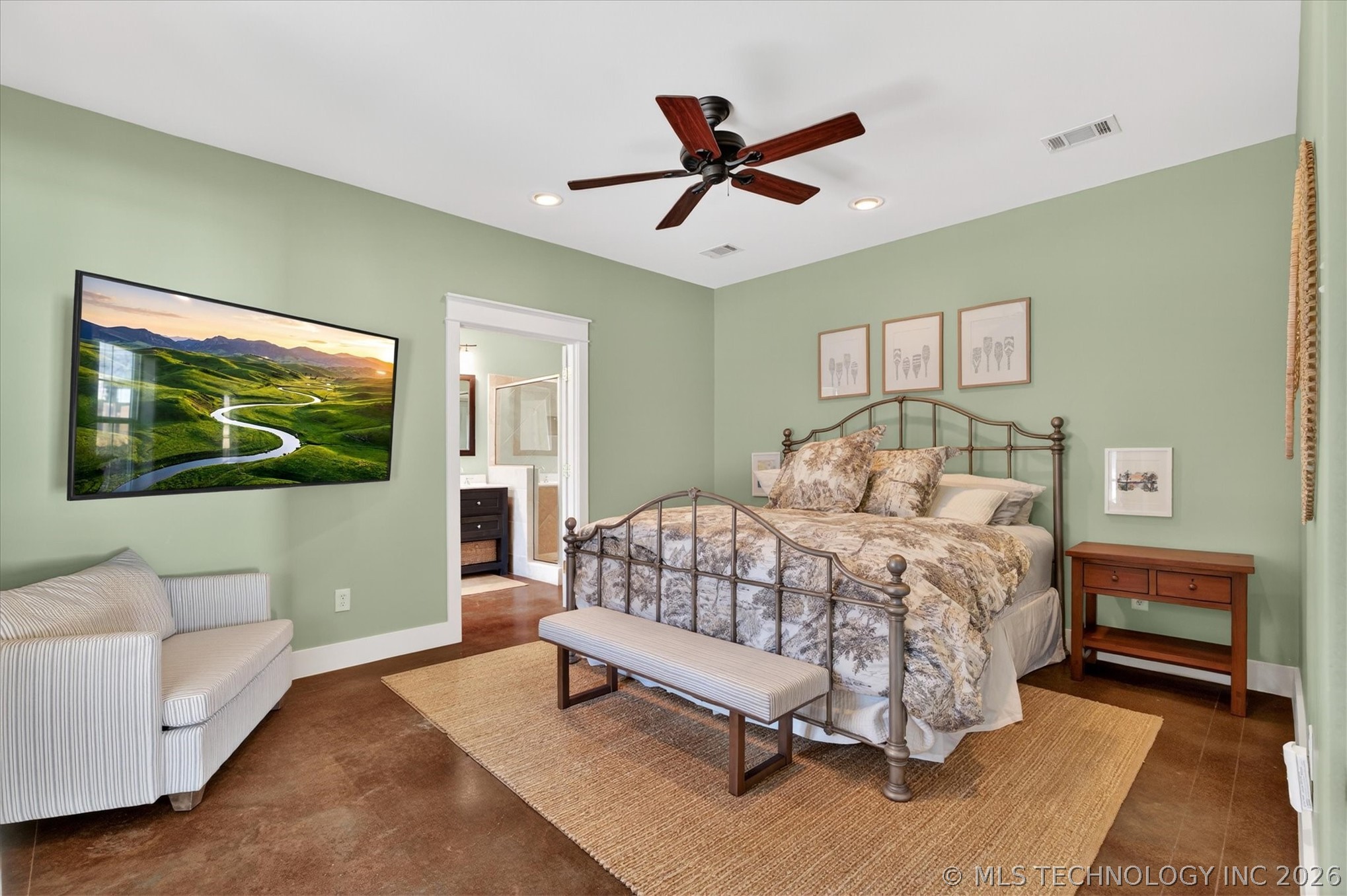 38 Oakwood Drive Property Photo 14