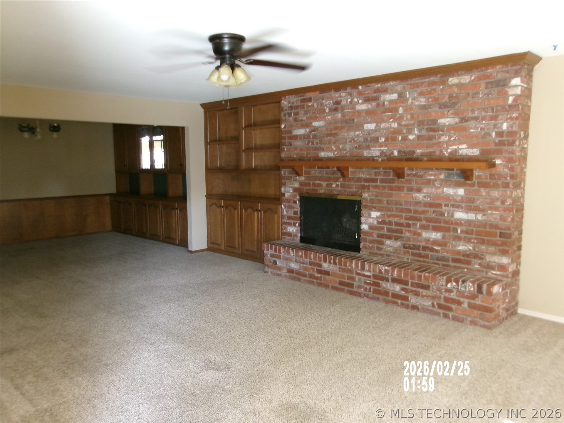 112 E 11th Street Property Photo 3