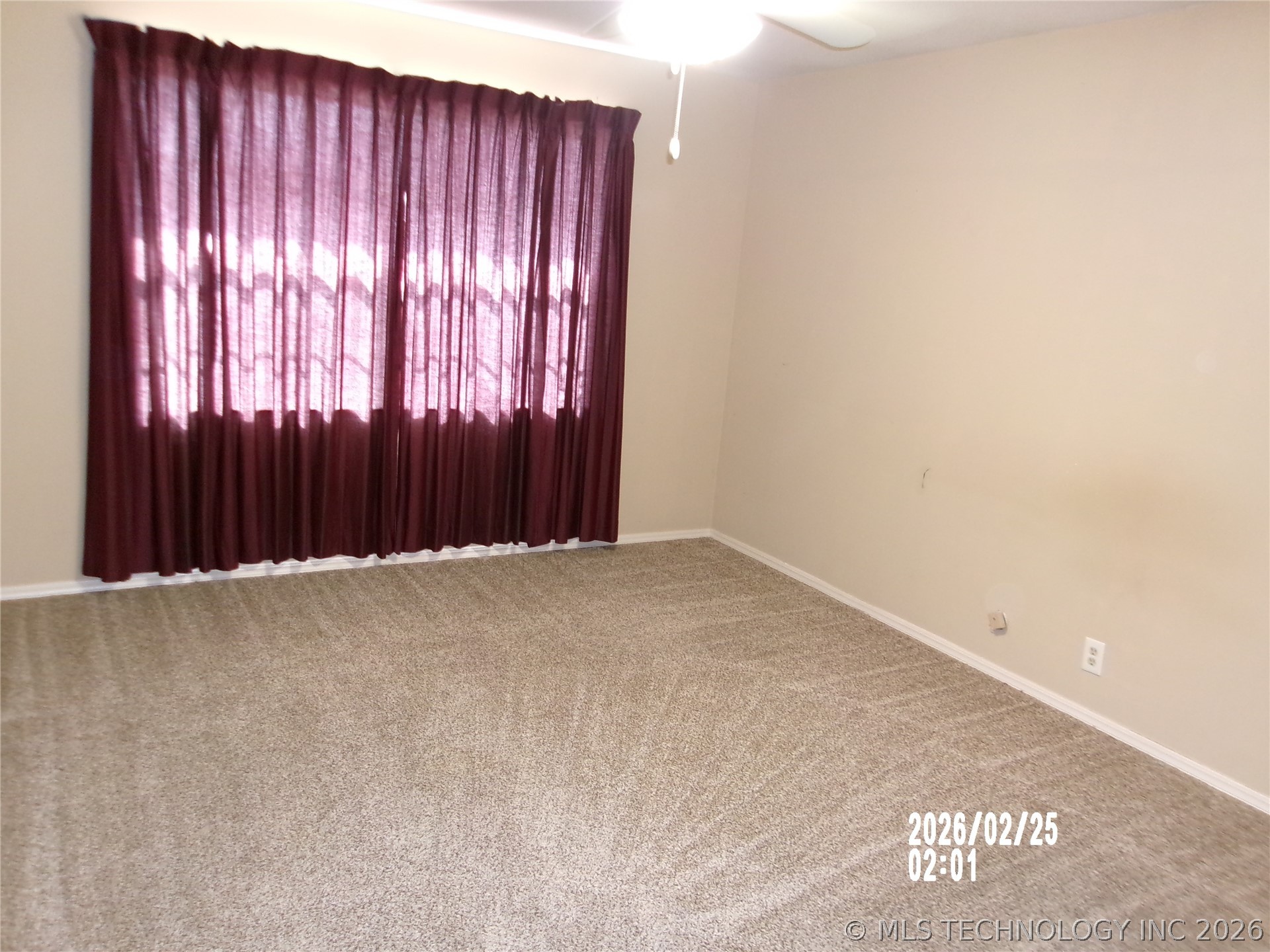 112 E 11th Street Property Photo 9