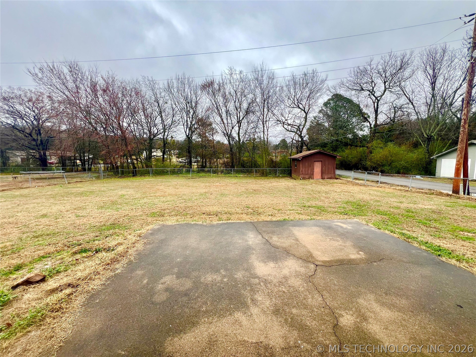 801 S Webb Lane Property Photo 21