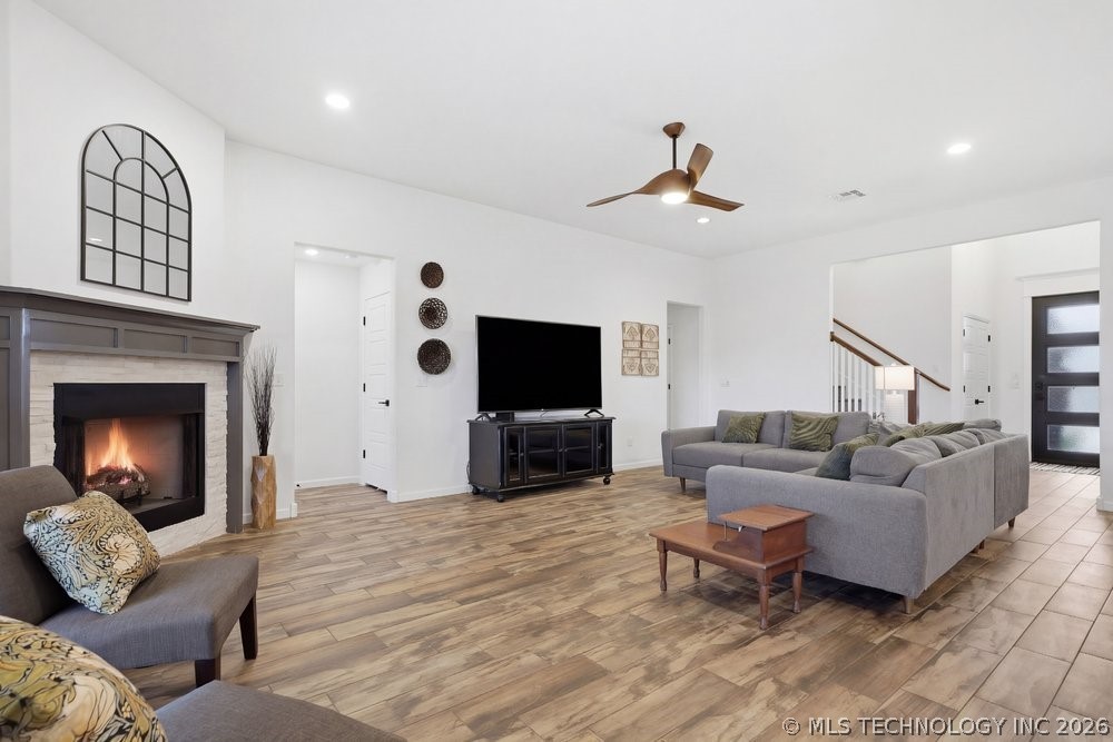 2202 W 117th Place S Property Photo 15