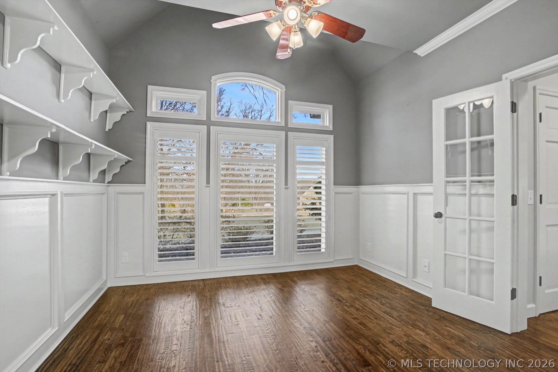 817 Countrywood Way Property Photo 32