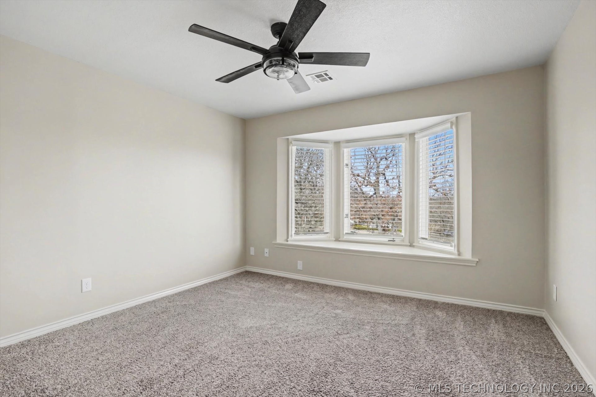 817 Countrywood Way Property Photo 35
