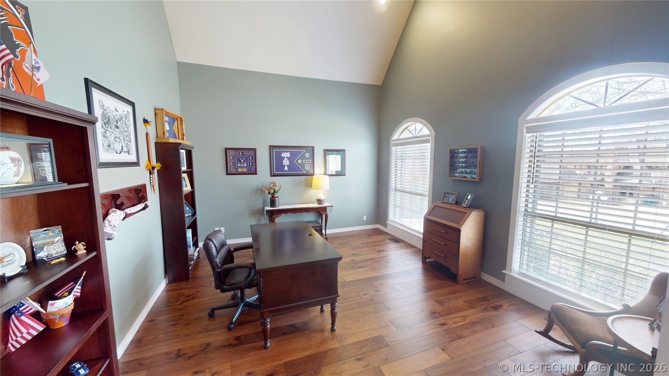 8935 S Sandusky Avenue Property Photo 15
