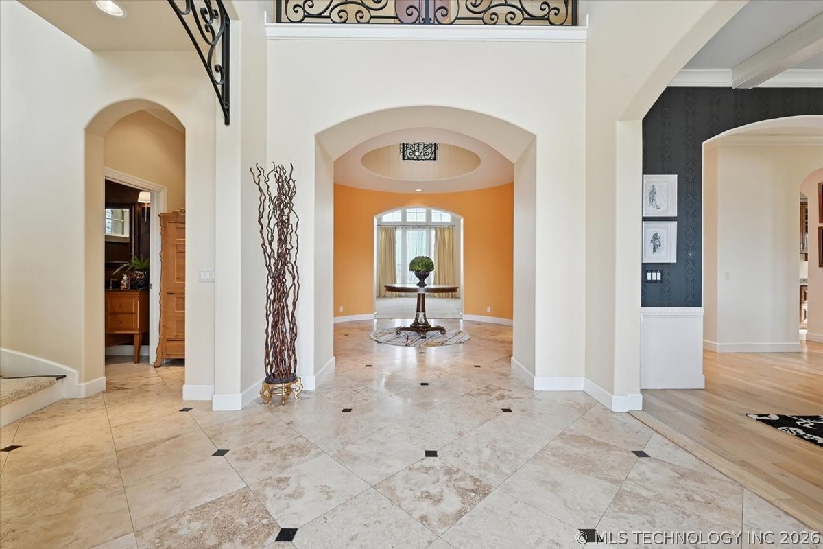 10703 S Forest Avenue Property Photo 5