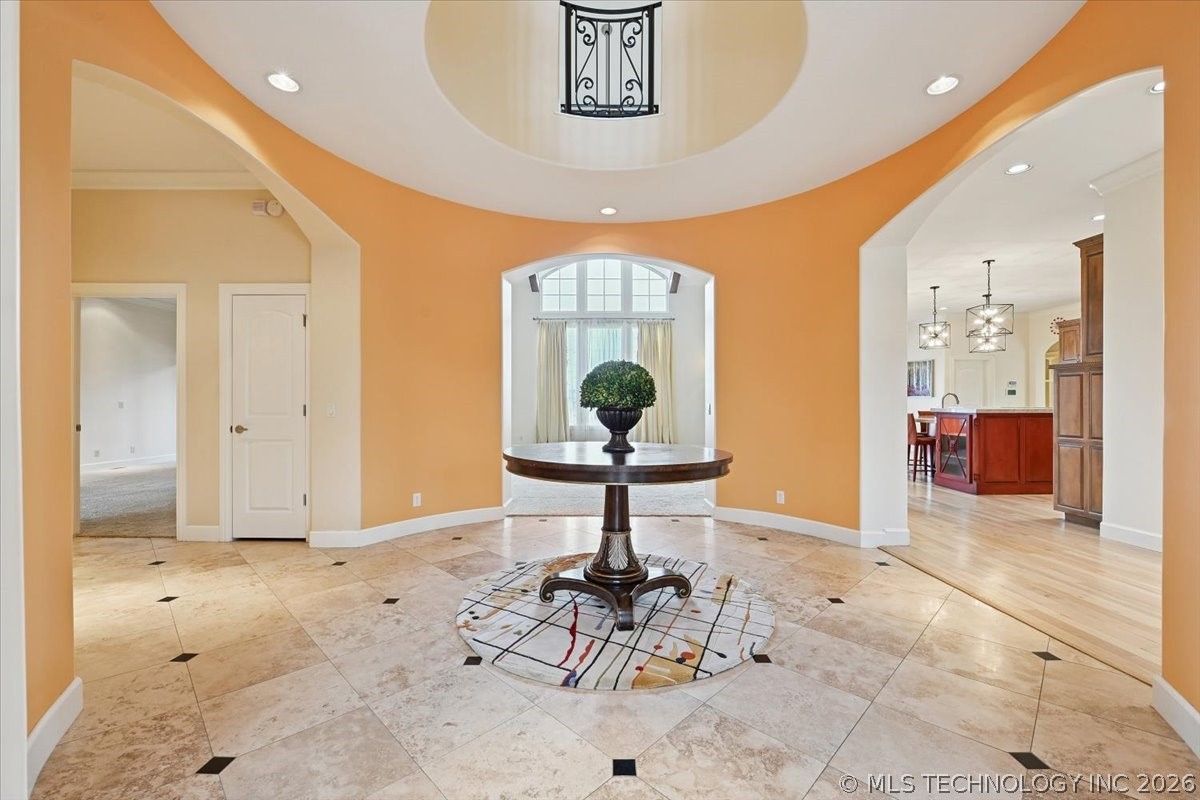 10703 S Forest Avenue Property Photo 10