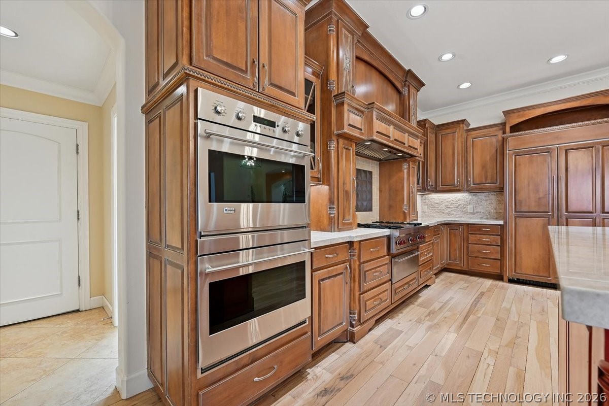 10703 S Forest Avenue Property Photo 16
