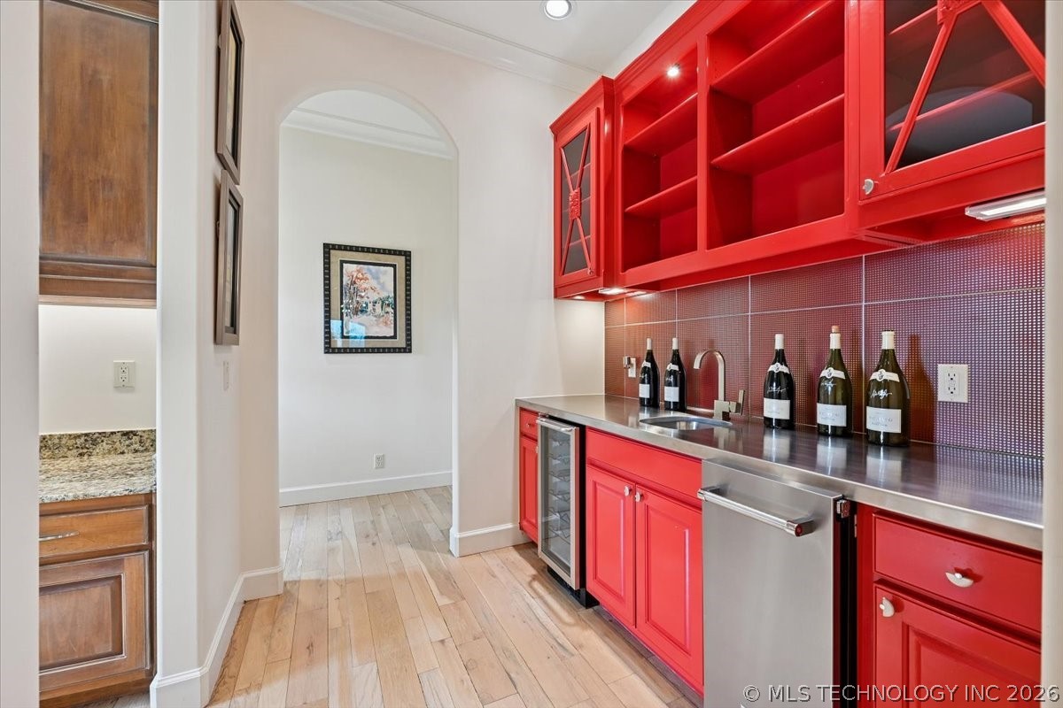 10703 S Forest Avenue Property Photo 27