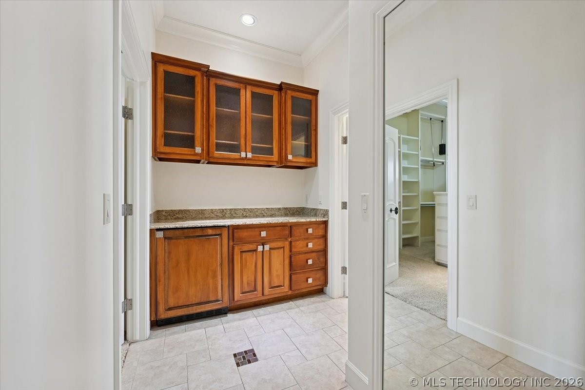 10703 S Forest Avenue Property Photo 37