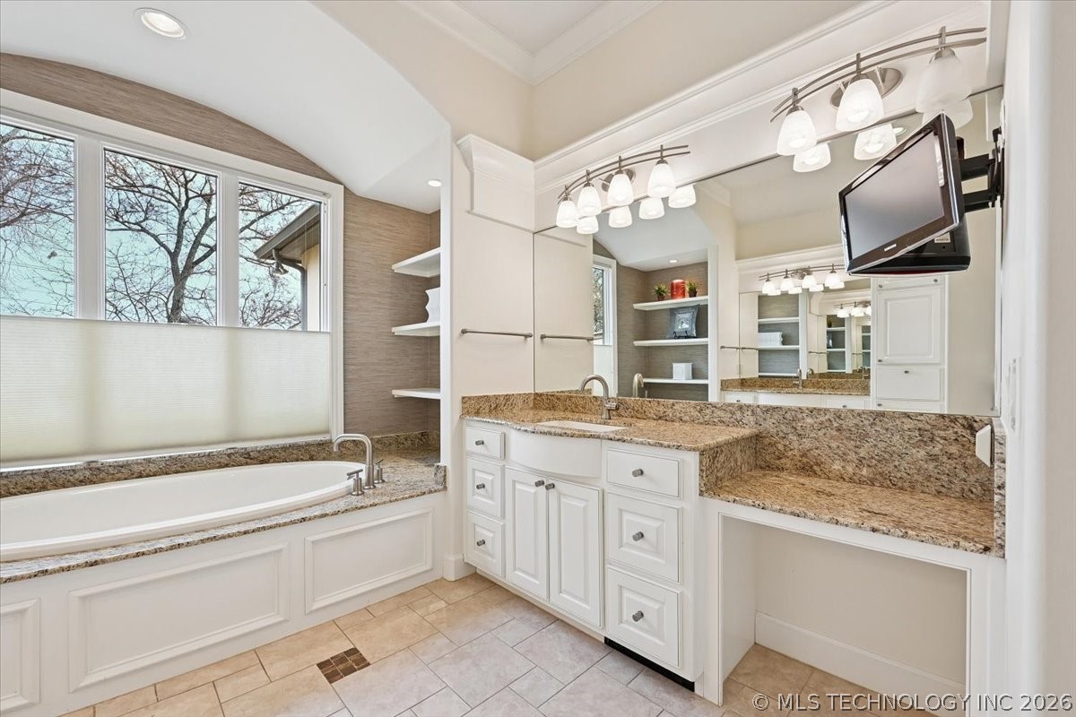 10703 S Forest Avenue Property Photo 39