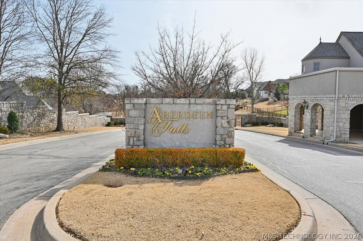 10703 S Forest Avenue Property Photo 84