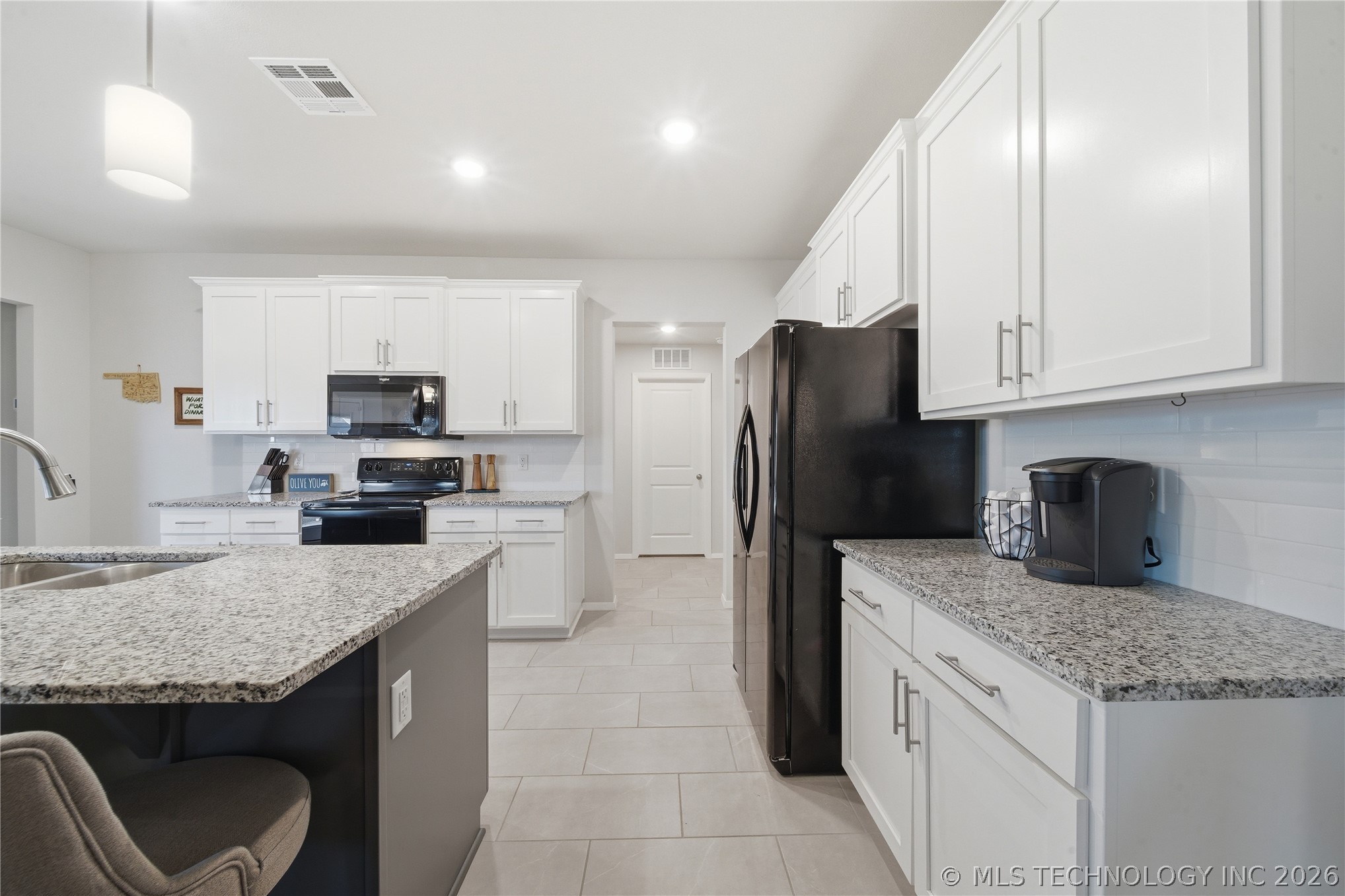 2906 W Albuquerque Place Property Photo 14