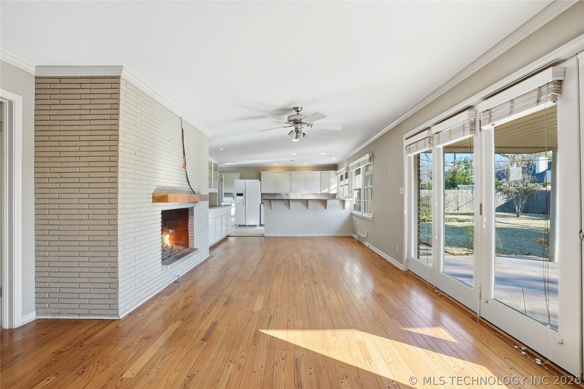 3127 S Lewis Avenue Property Photo 22