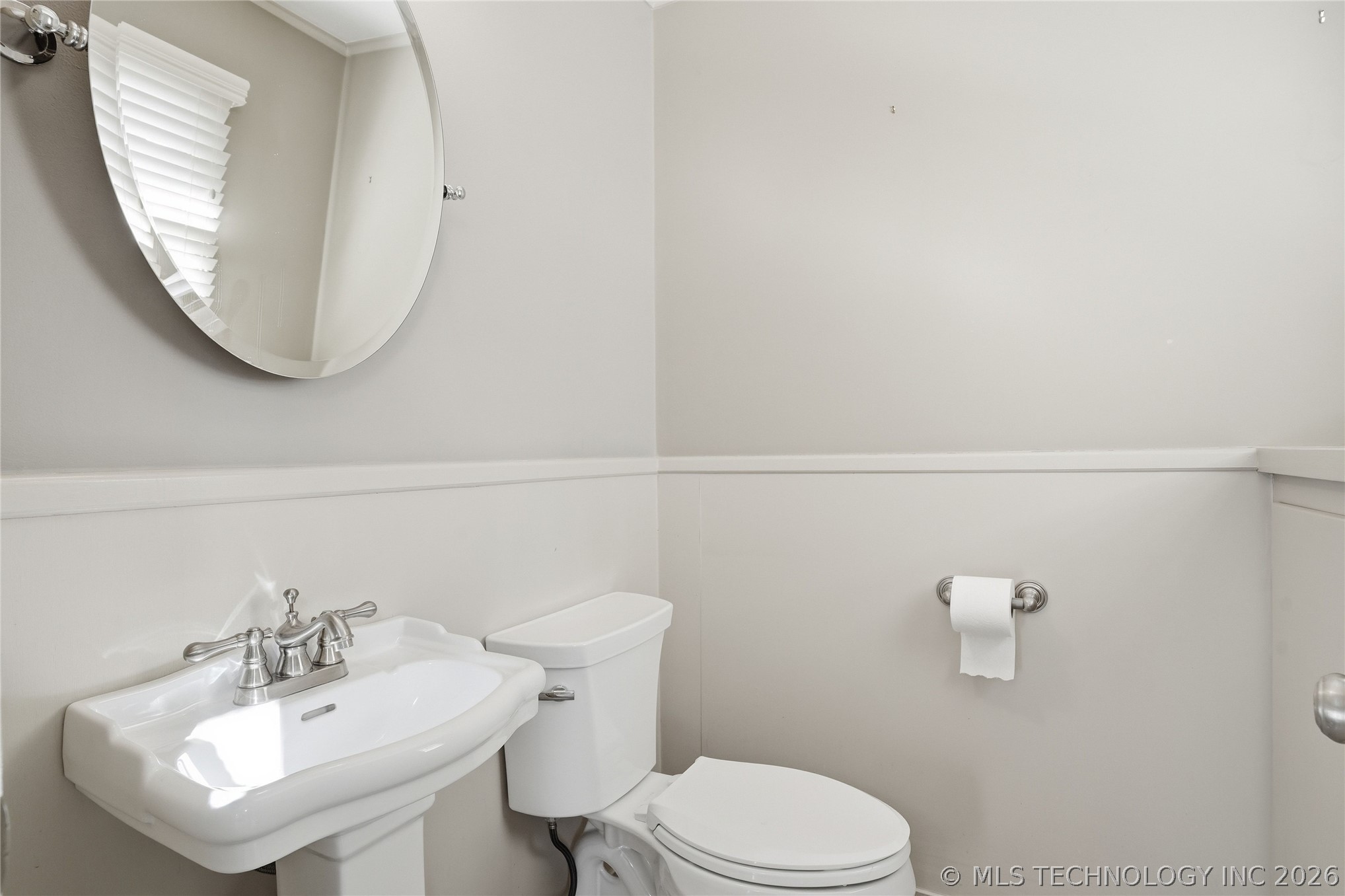 3127 S Lewis Avenue Property Photo 49