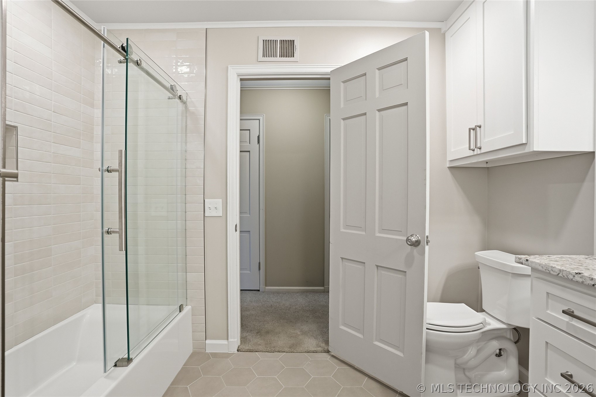 3127 S Lewis Avenue Property Photo 53