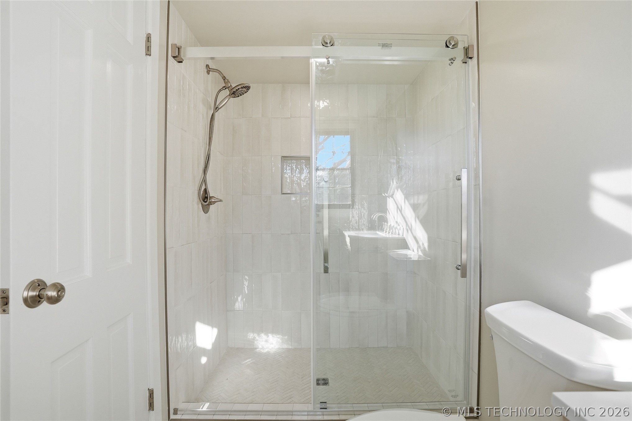 3127 S Lewis Avenue Property Photo 68