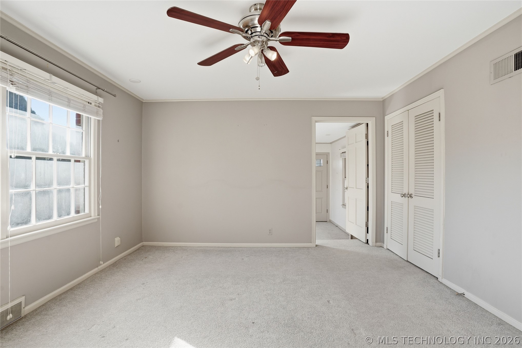3127 S Lewis Avenue Property Photo 71