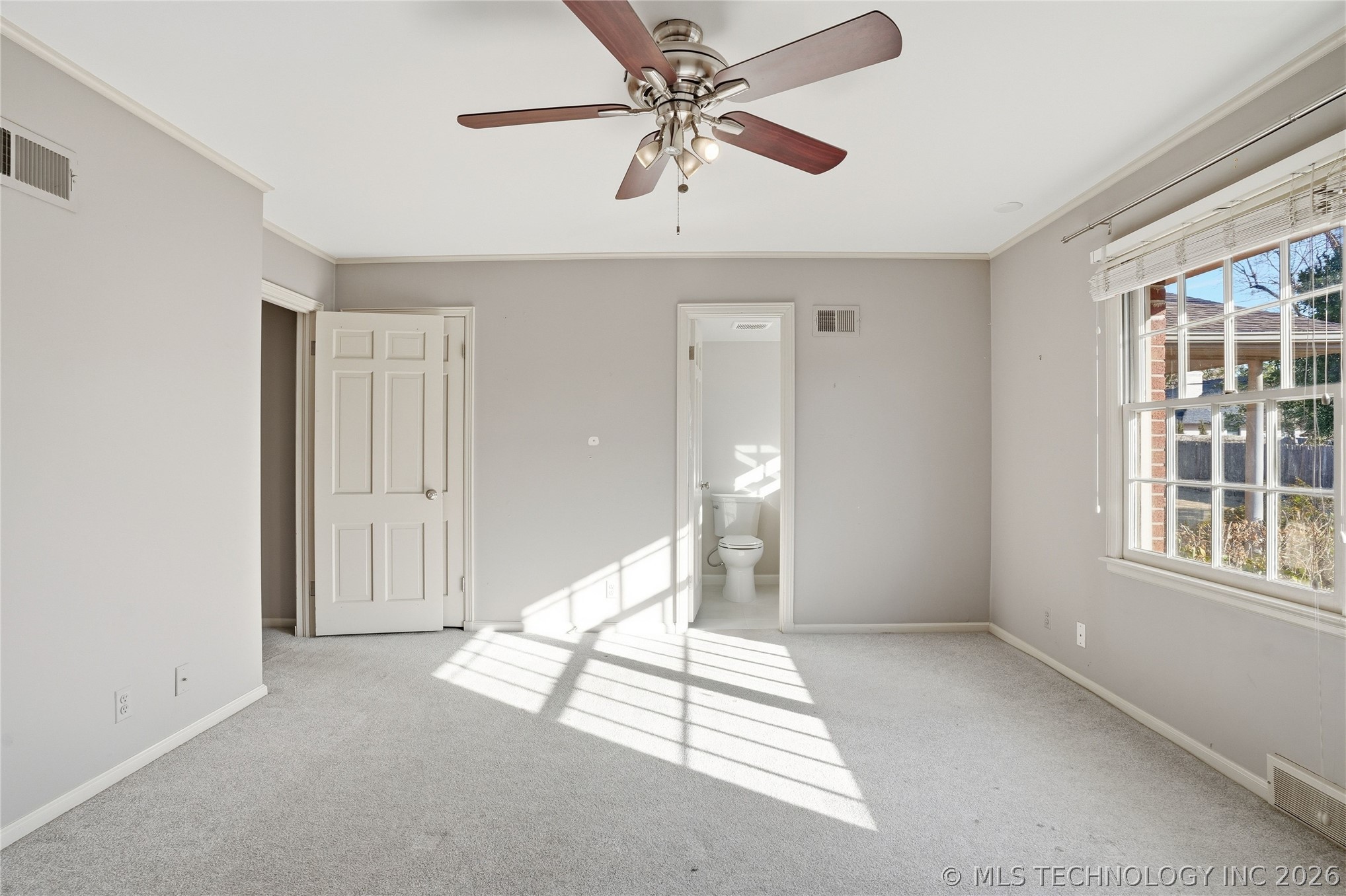 3127 S Lewis Avenue Property Photo 73