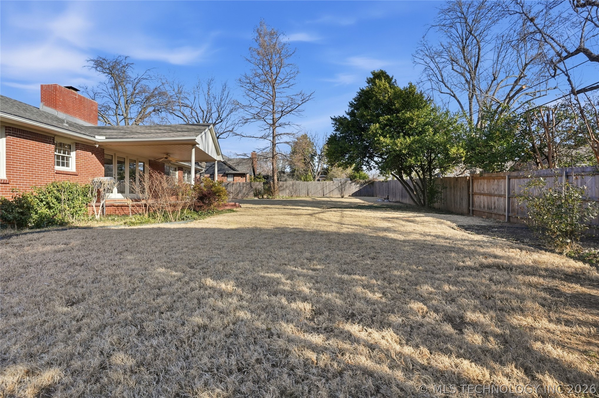 3127 S Lewis Avenue Property Photo 86
