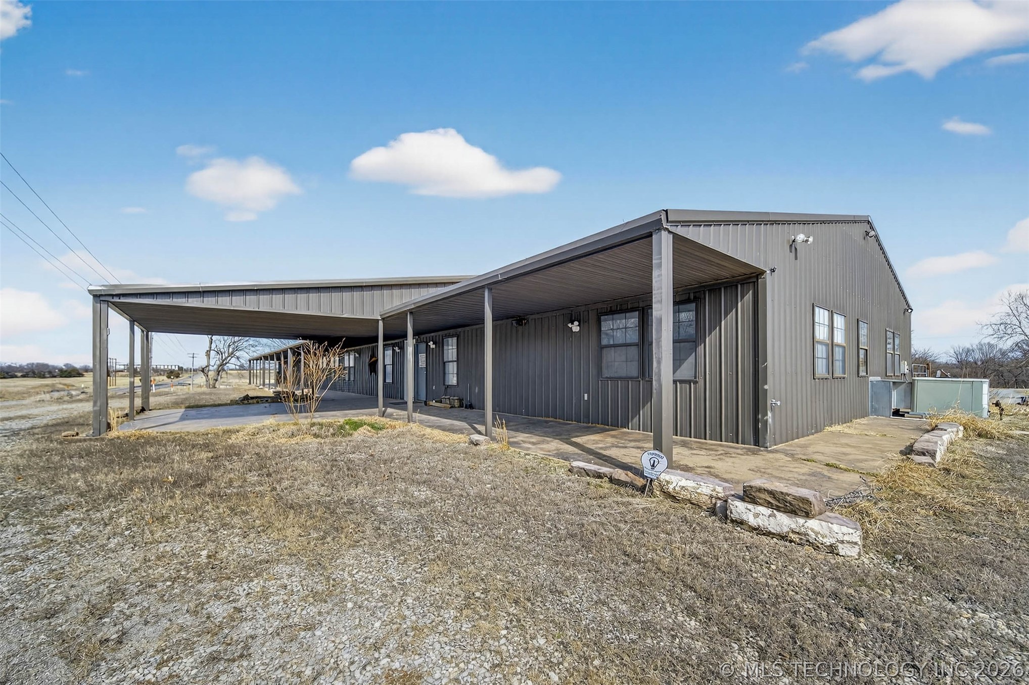 1521 N Ok-99 Highway Property Photo 1