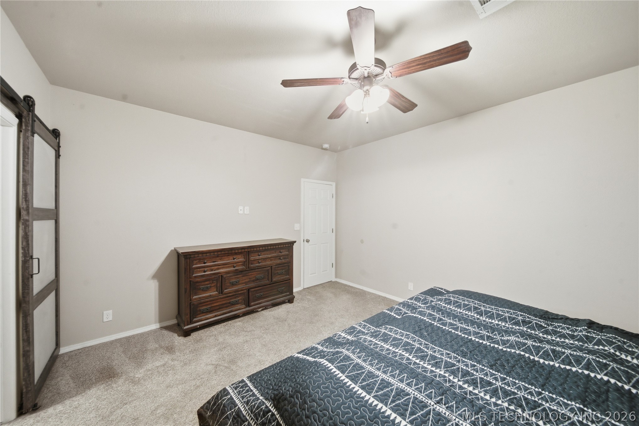 23090 S Jewell Drive Property Photo 15