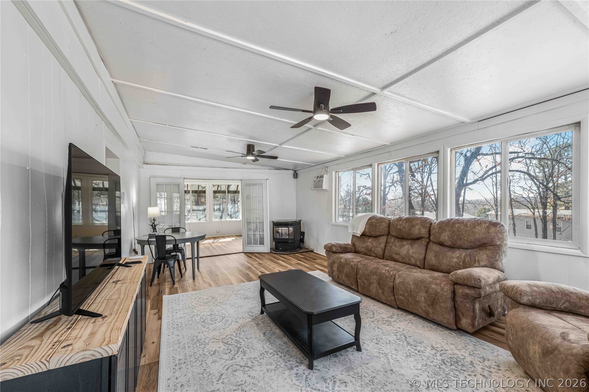 32305 S Cherokee Court Property Photo 3