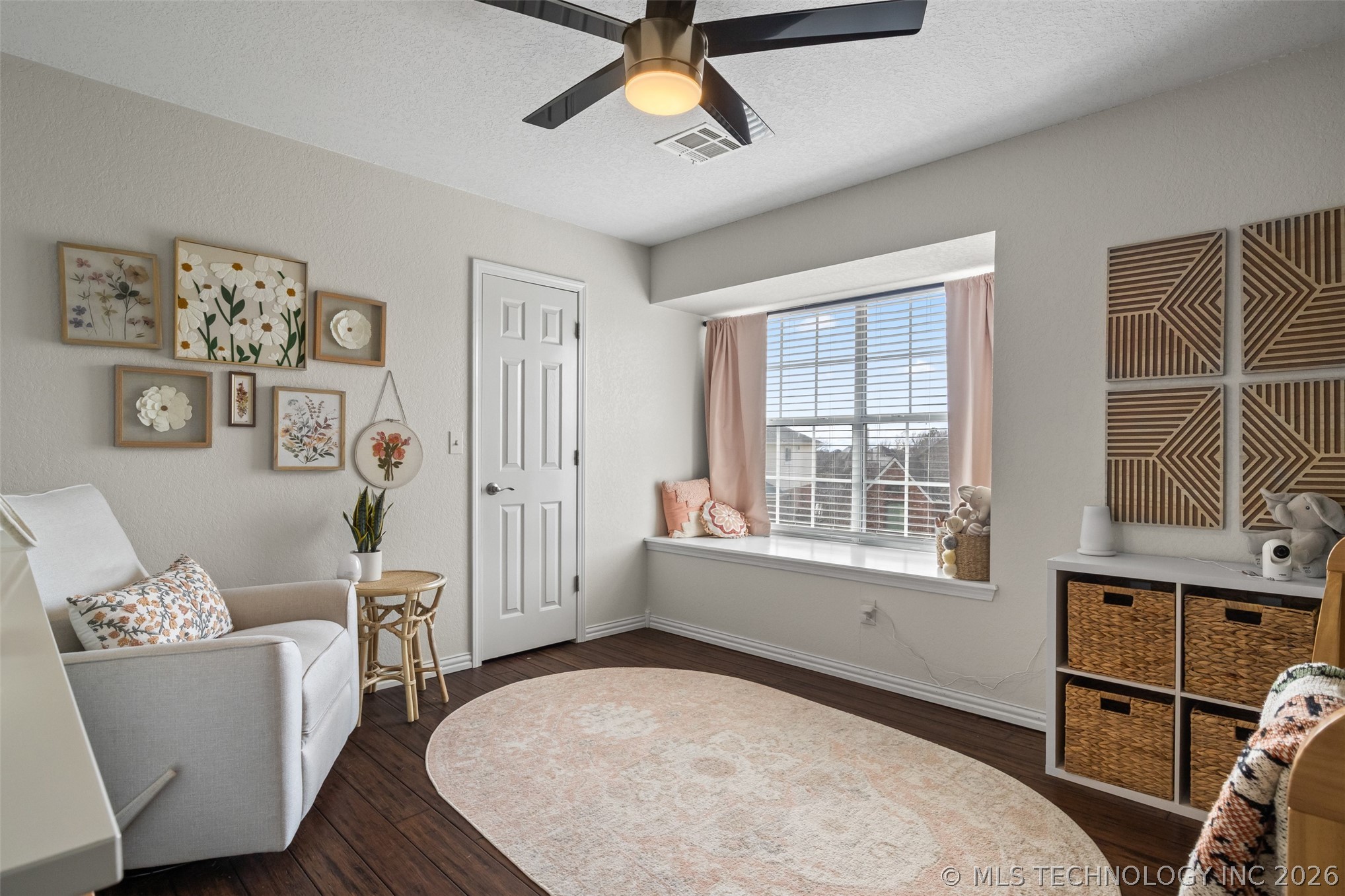 7725 S Granite Avenue Property Photo 33