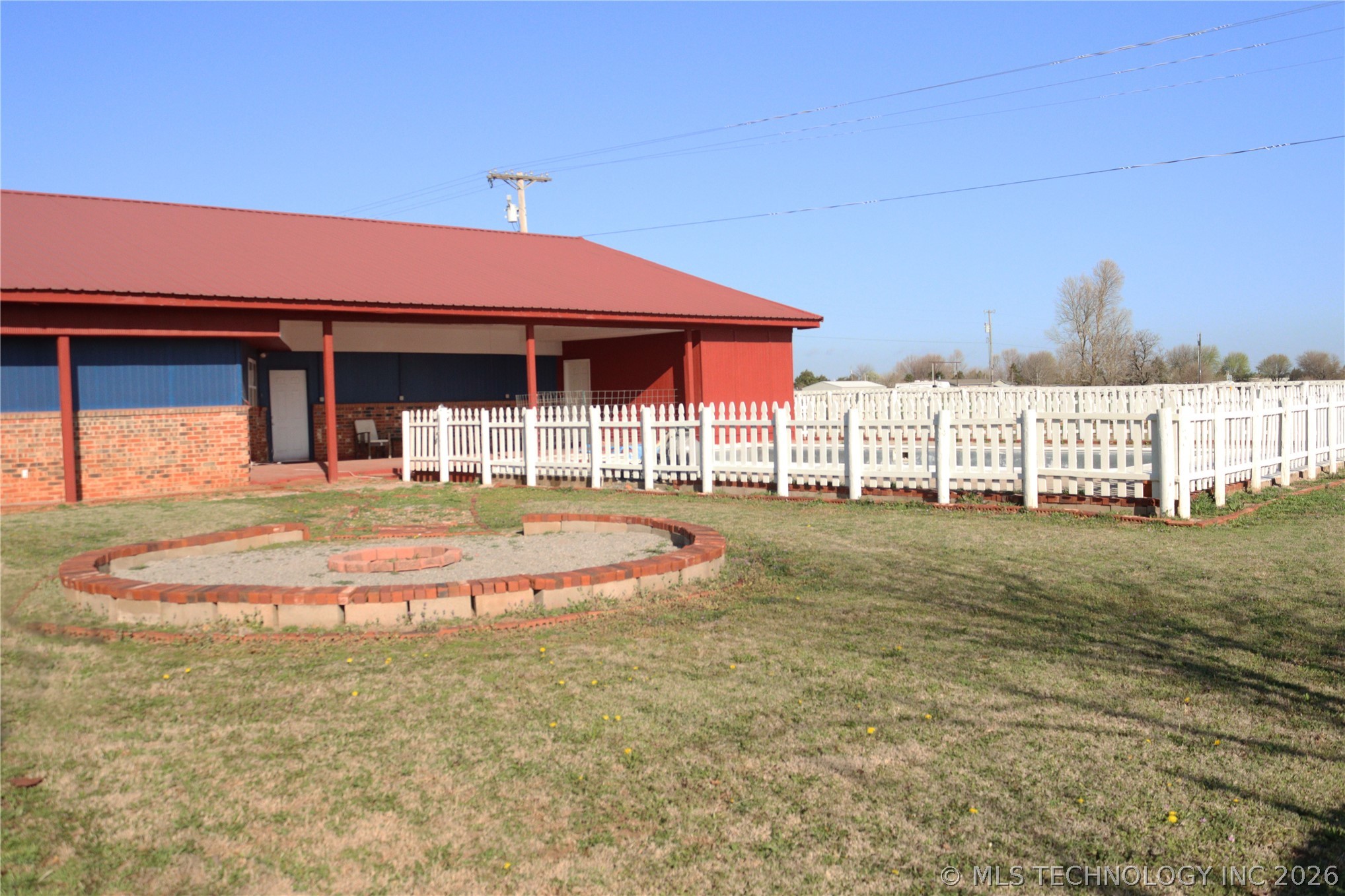903 County Street 2910 Street Property Photo 2