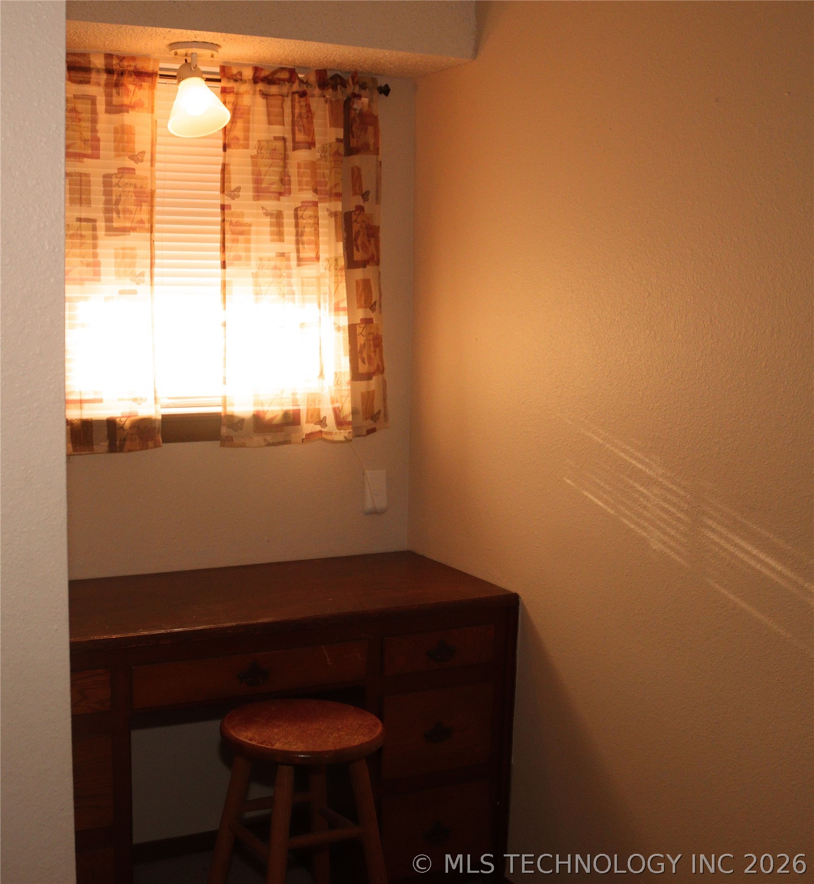 903 County Street 2910 Street Property Photo 20