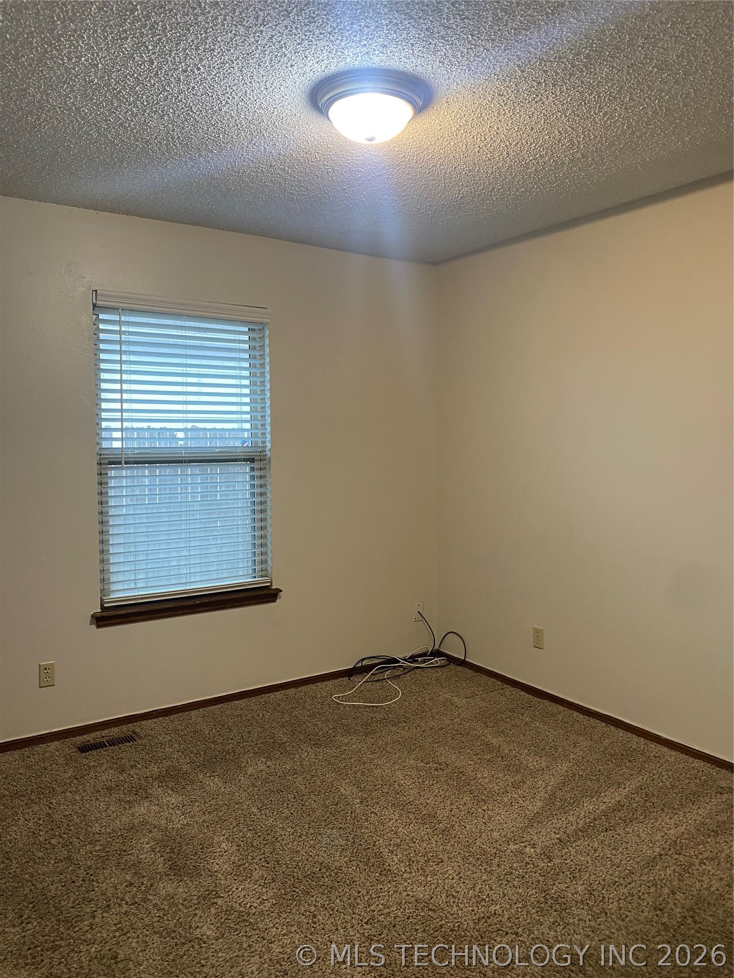 1321 W Quantico Place Property Photo 14