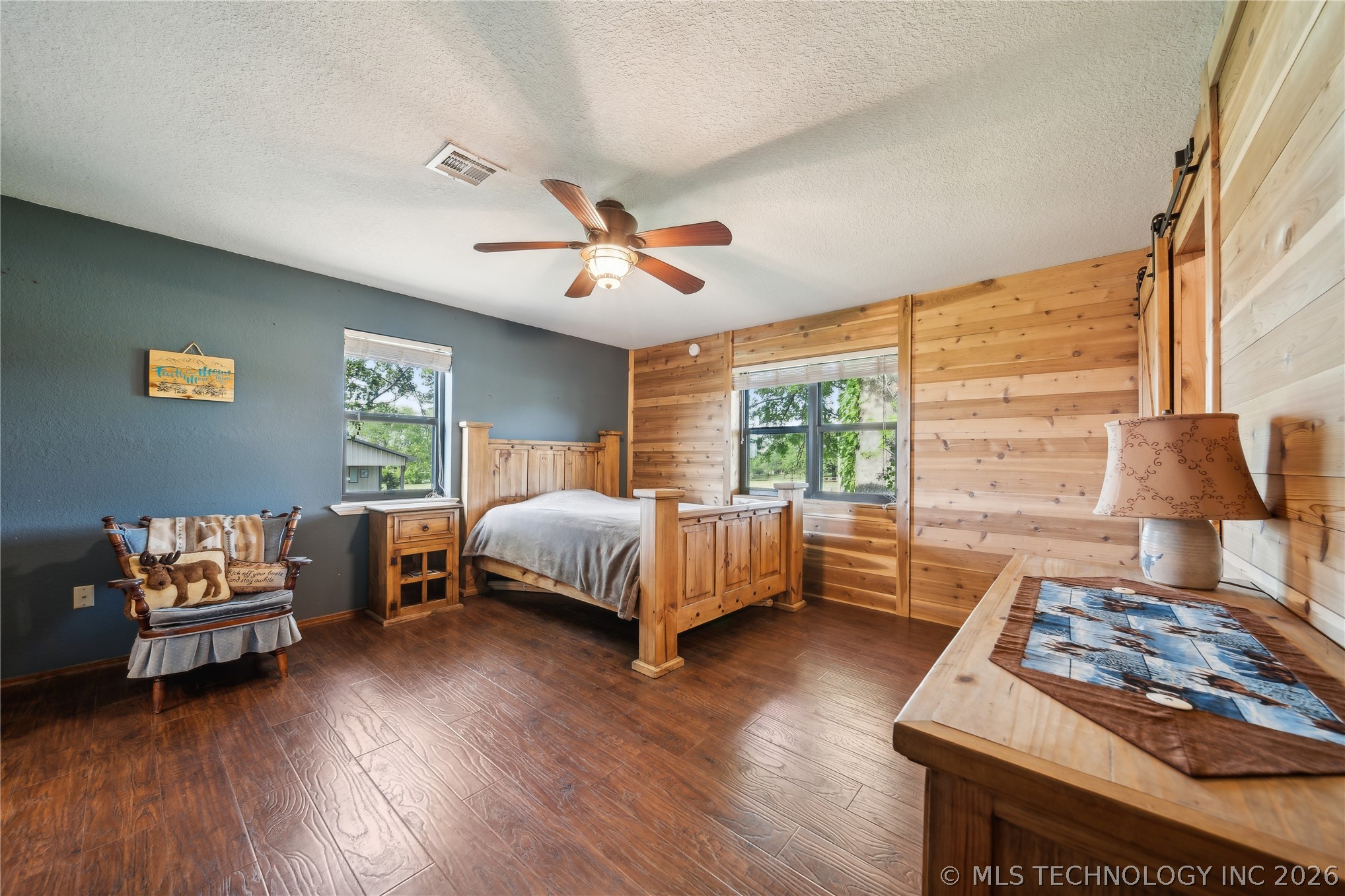 1202 Oak Grove Road Property Photo 15