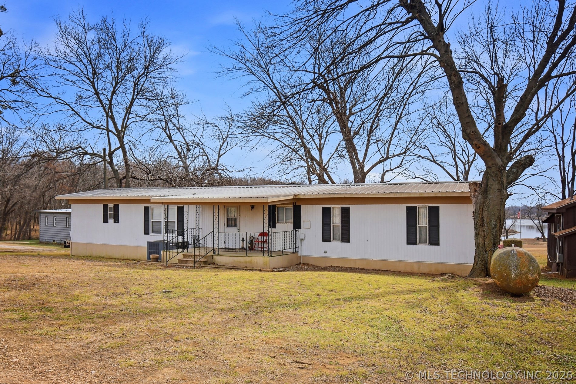35 Rock Creek Drive Property Photo 3