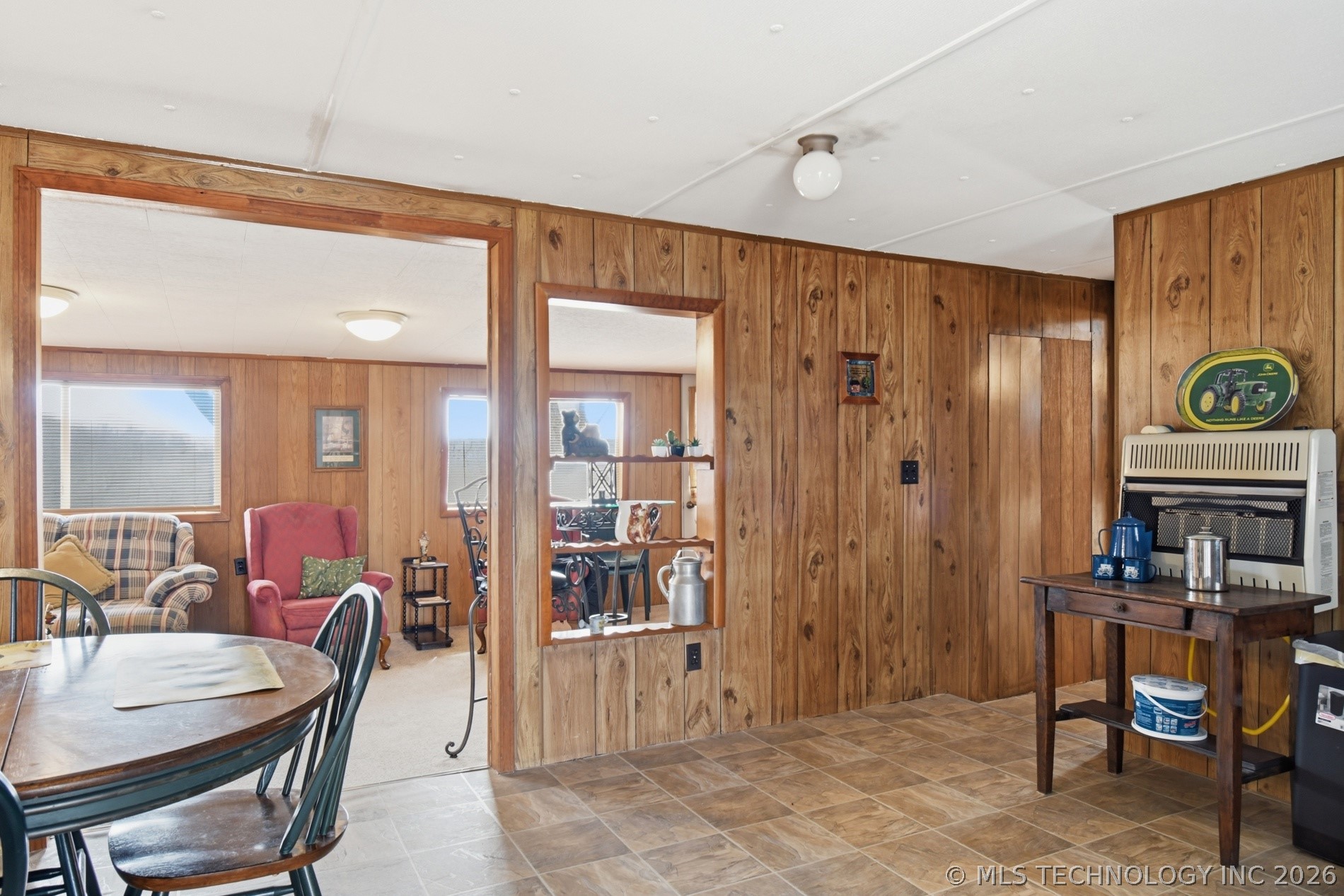 35 Rock Creek Drive Property Photo 6