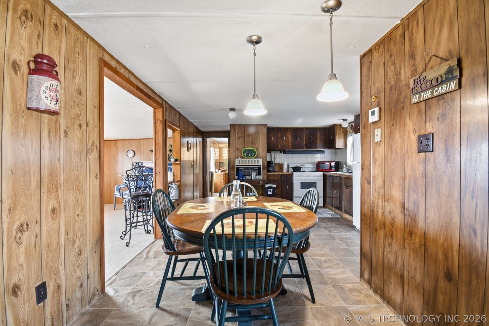 35 Rock Creek Drive Property Photo 12