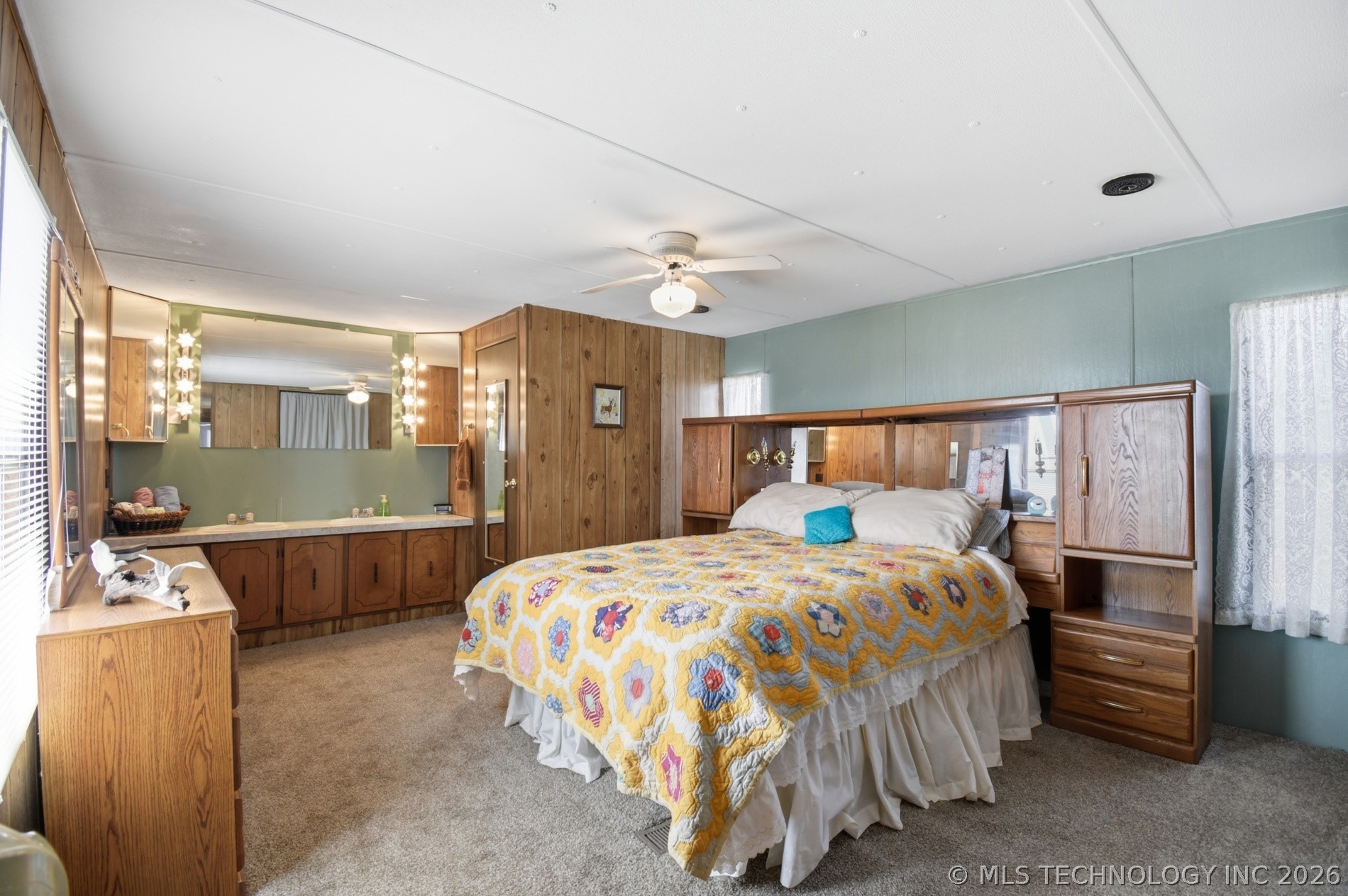 35 Rock Creek Drive Property Photo 14