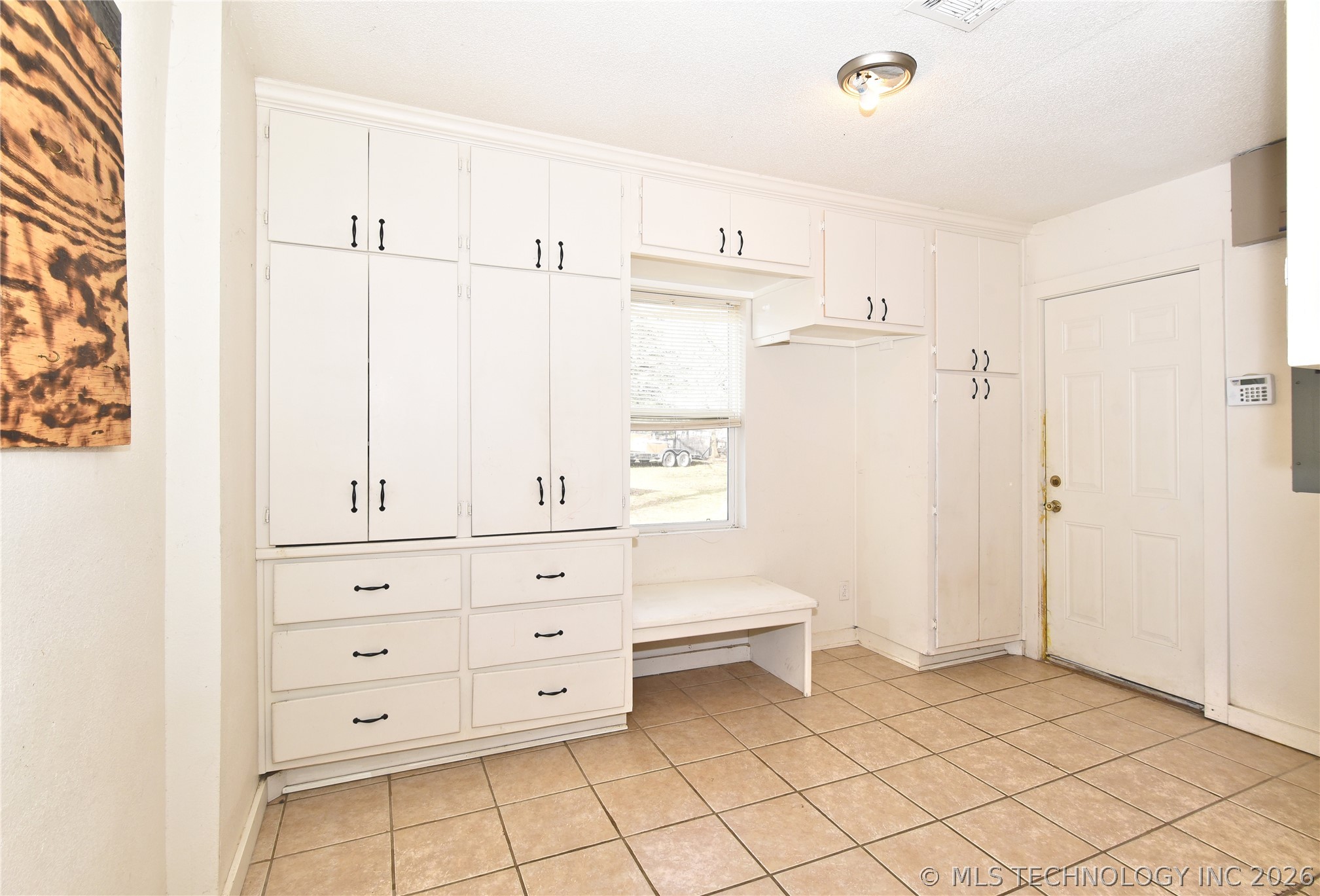 368461 E 5500 Street Property Photo 16