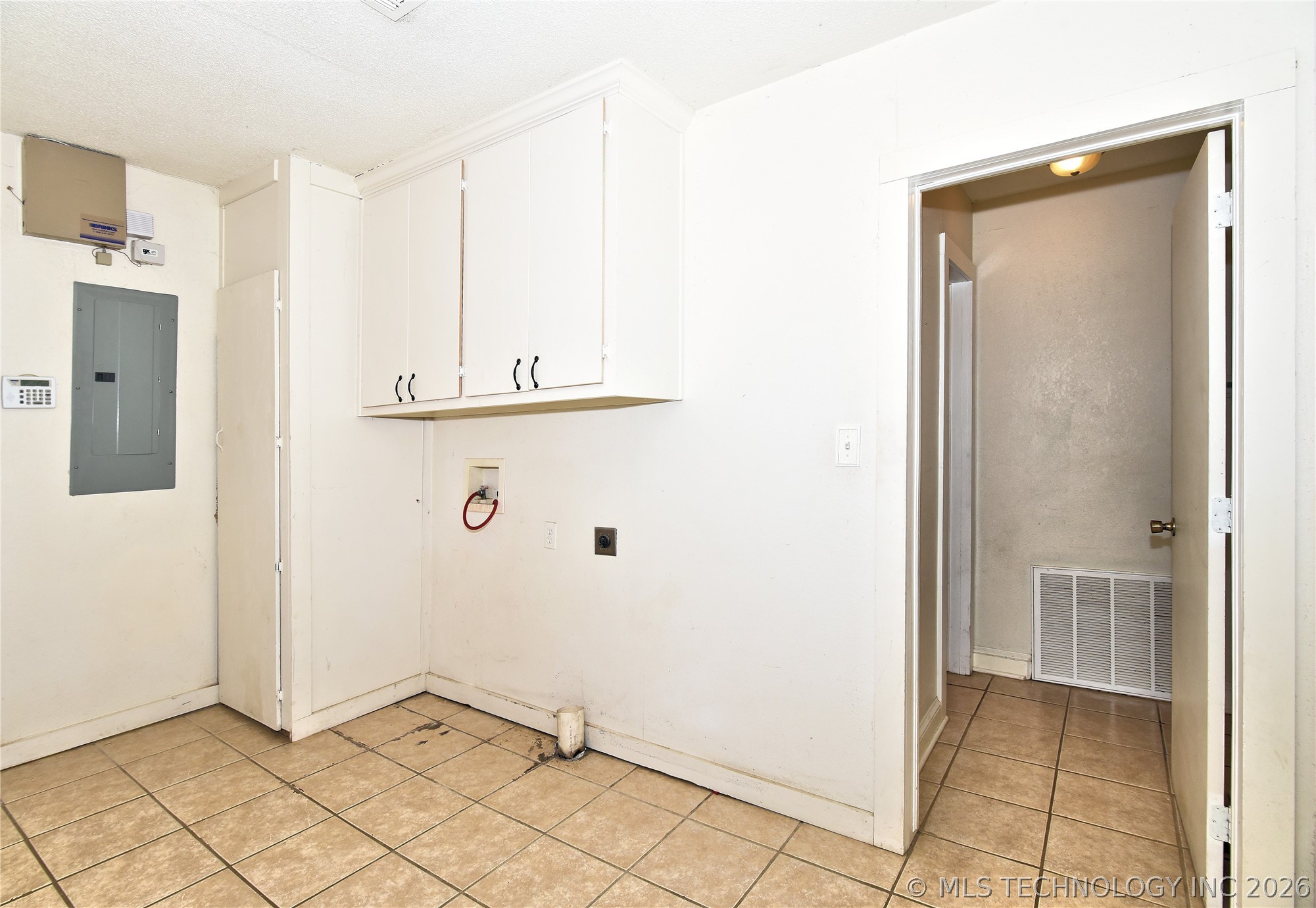 368461 E 5500 Street Property Photo 18