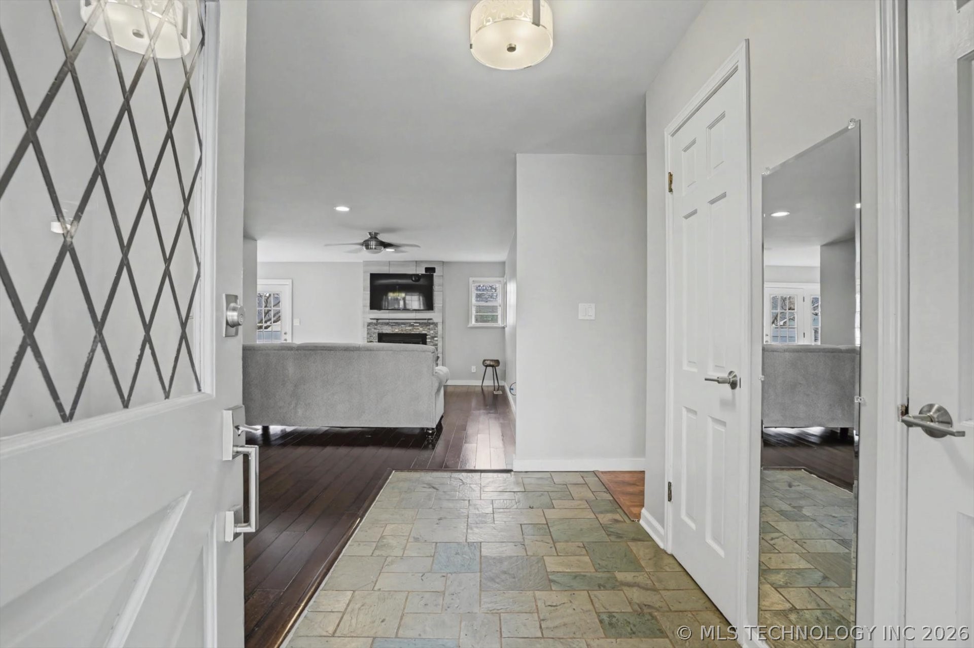5021 S Irvington Place Property Photo 3