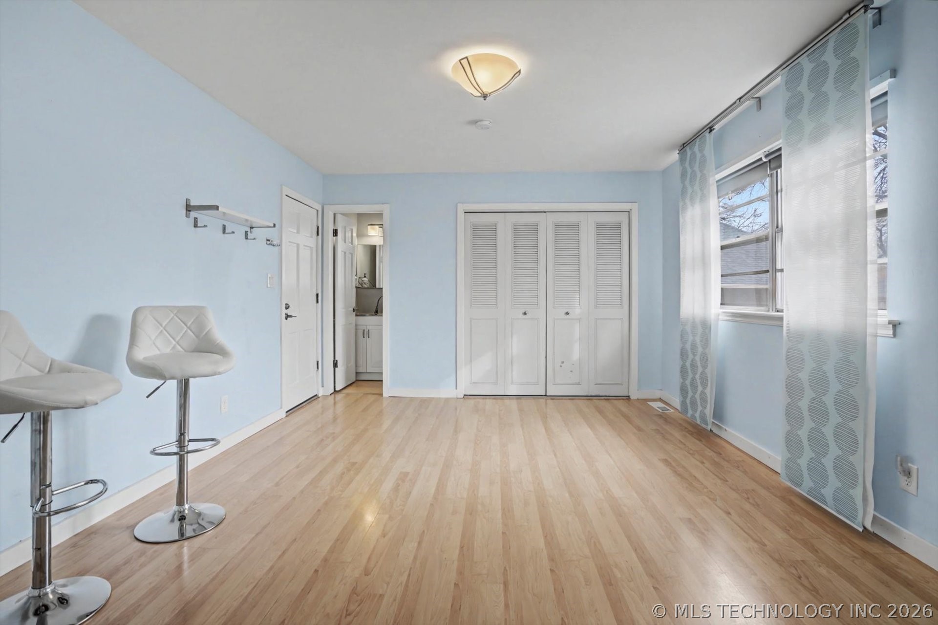 5021 S Irvington Place Property Photo 24