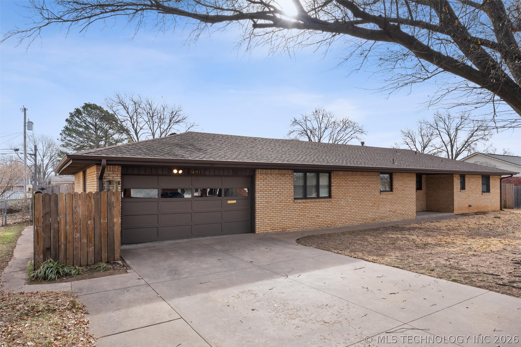1410 Macklyn Lane Property Photo 2