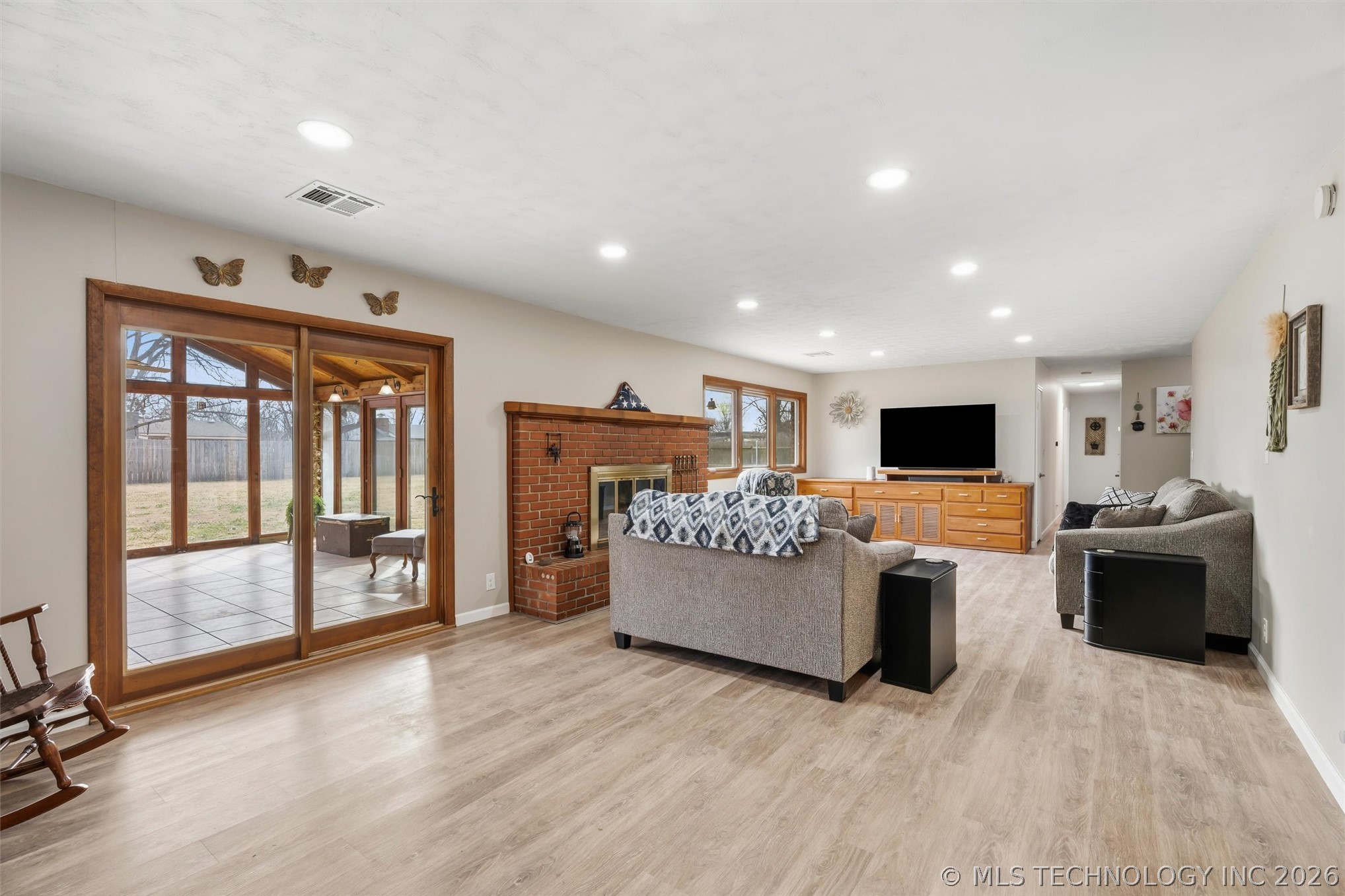 1410 Macklyn Lane Property Photo 7